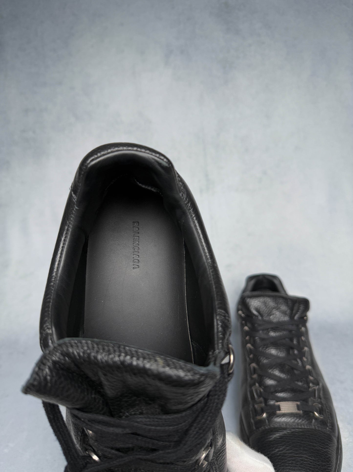 Balenciaga Arena Low Full Grain Leather Black (41)