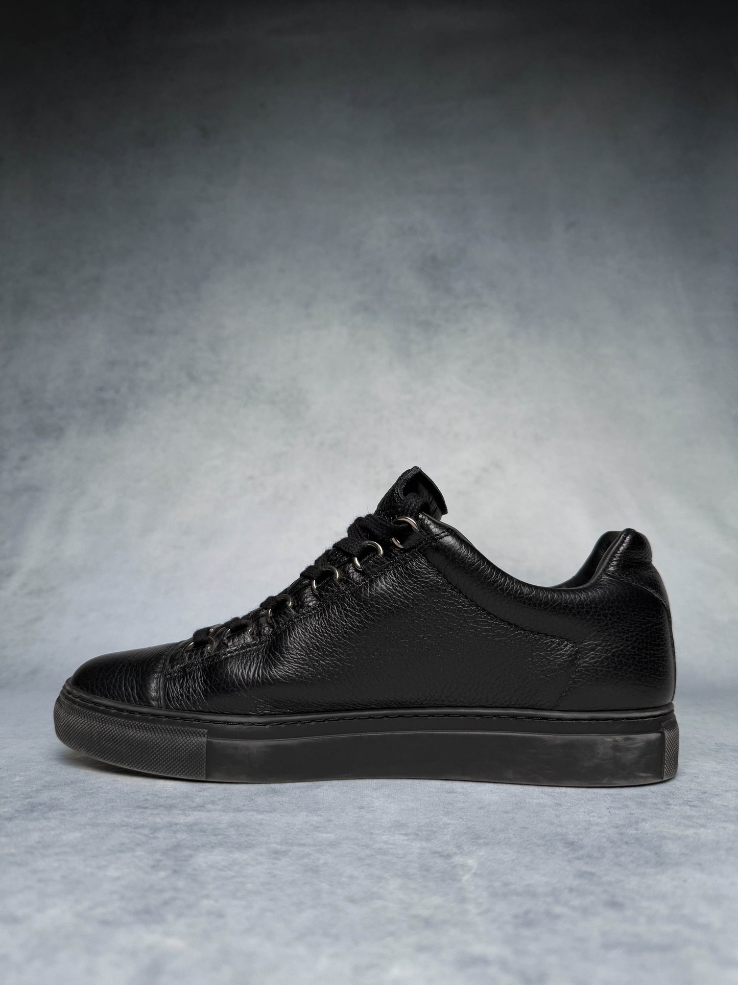 Balenciaga Arena Low Full Grain Leather Black (41)