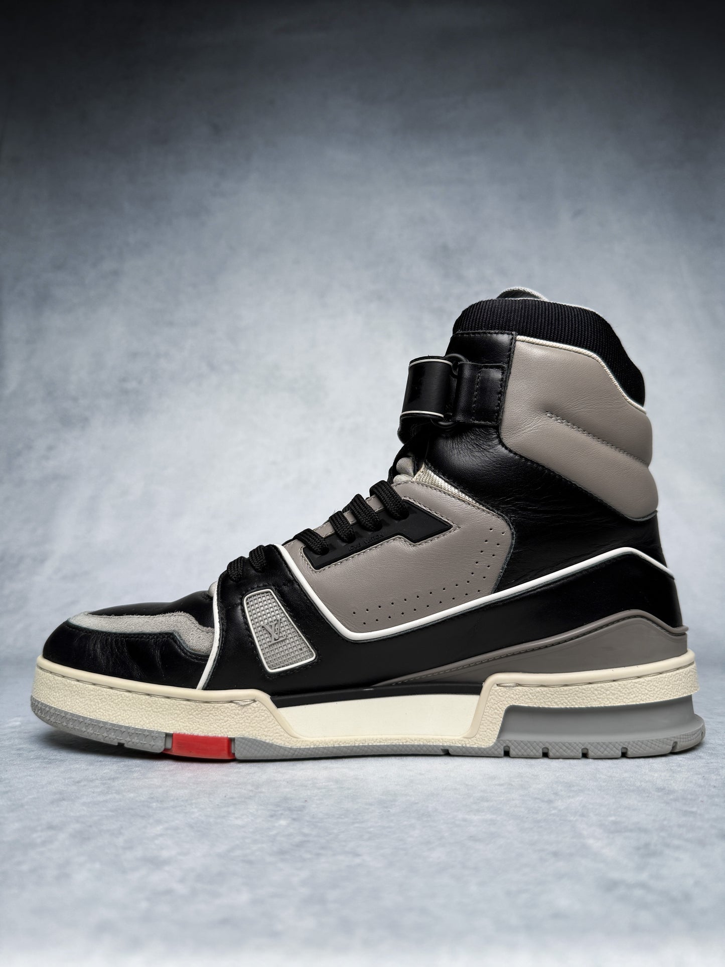 Louis Vuitton Trainer High-Top Milan Exclusive (42.5)