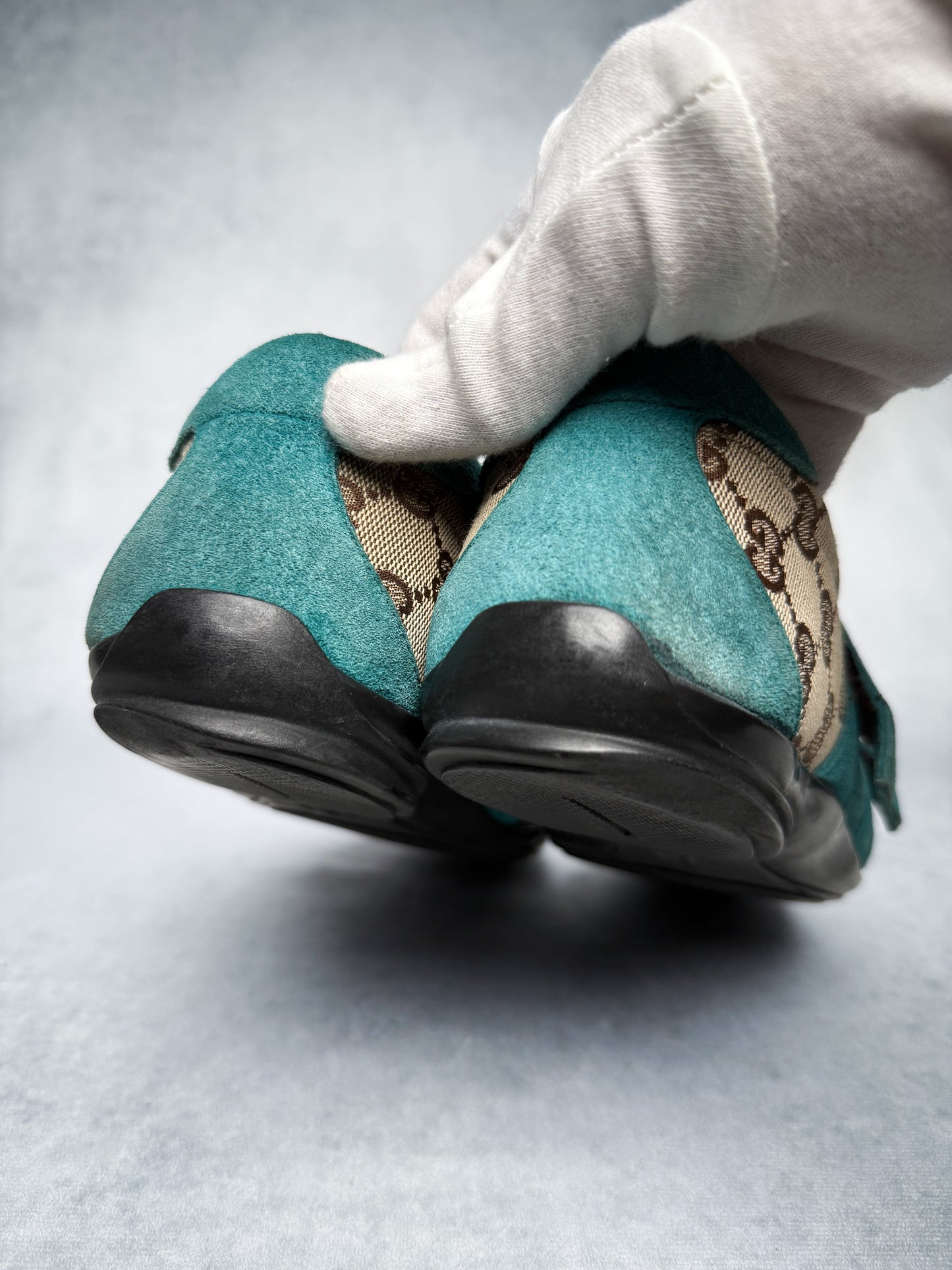 Gucci Vintage Monogram Sneaker Suede/Canvas Turquoise (41)