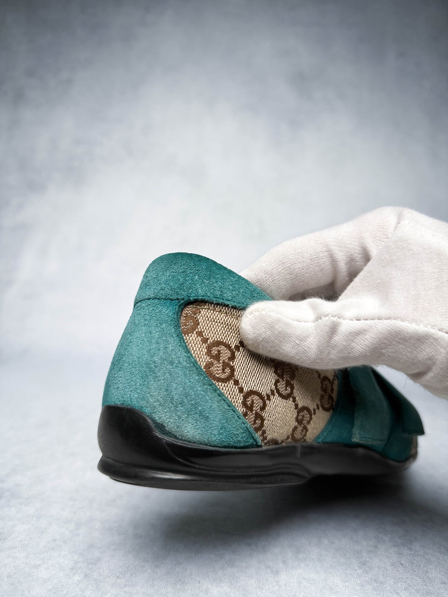 Gucci Vintage Monogram Sneaker Suede/Canvas Turquoise (41)