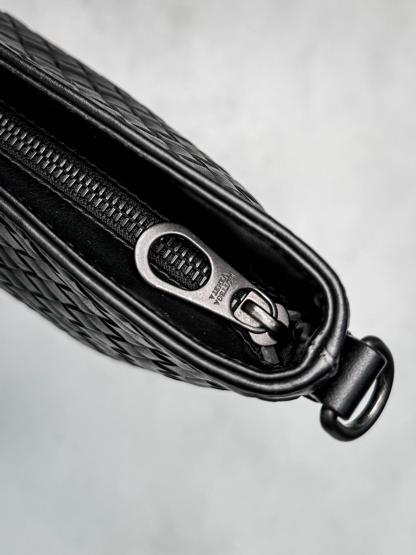 Bottega Veneta Intrecciato Messenger Bag Black