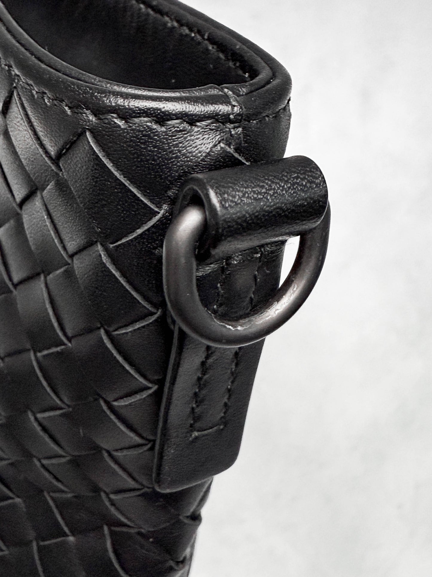 Bottega Veneta Intrecciato Messenger Bag Black