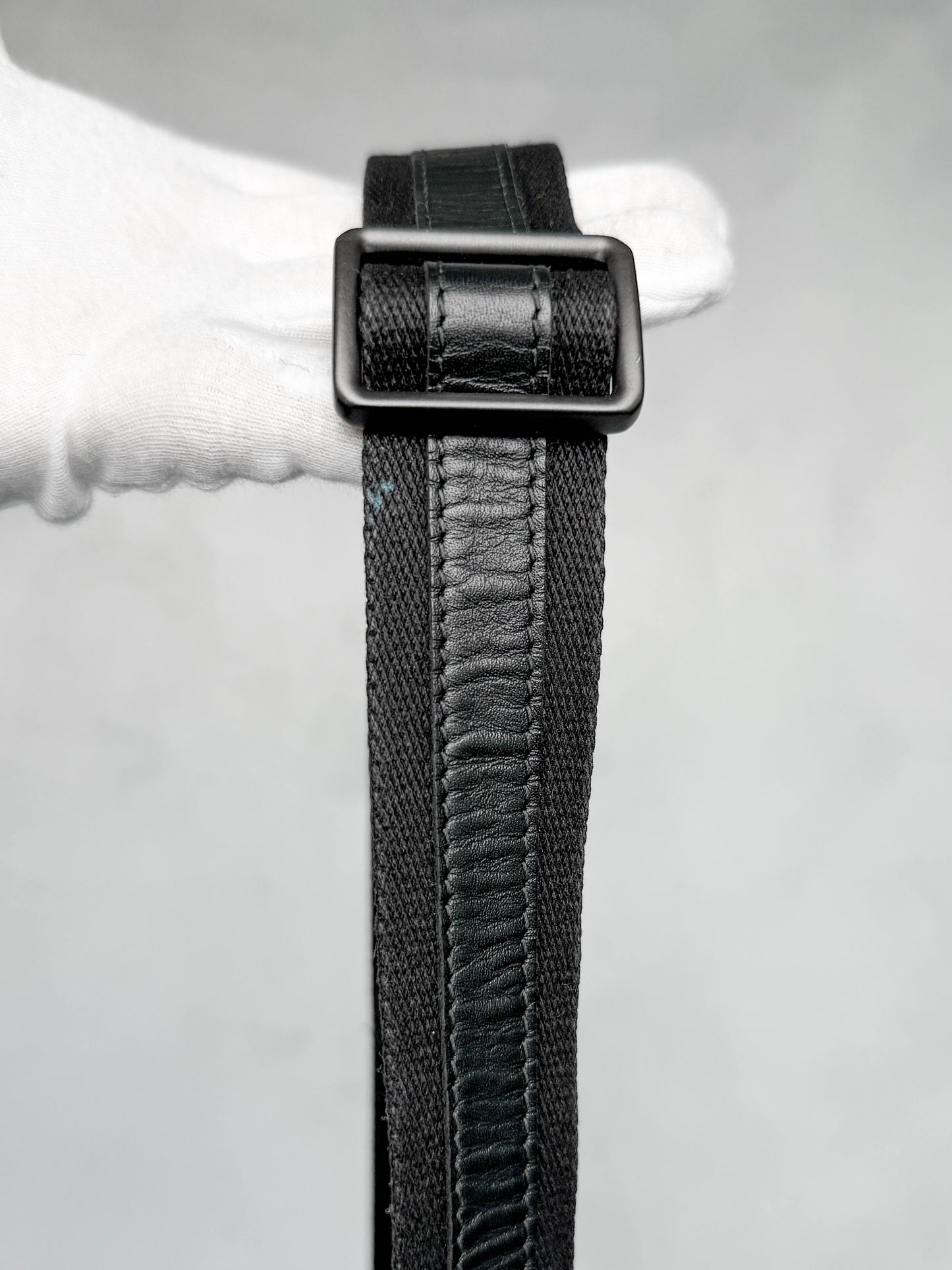 Bottega Veneta Intrecciato Messenger Bag Black