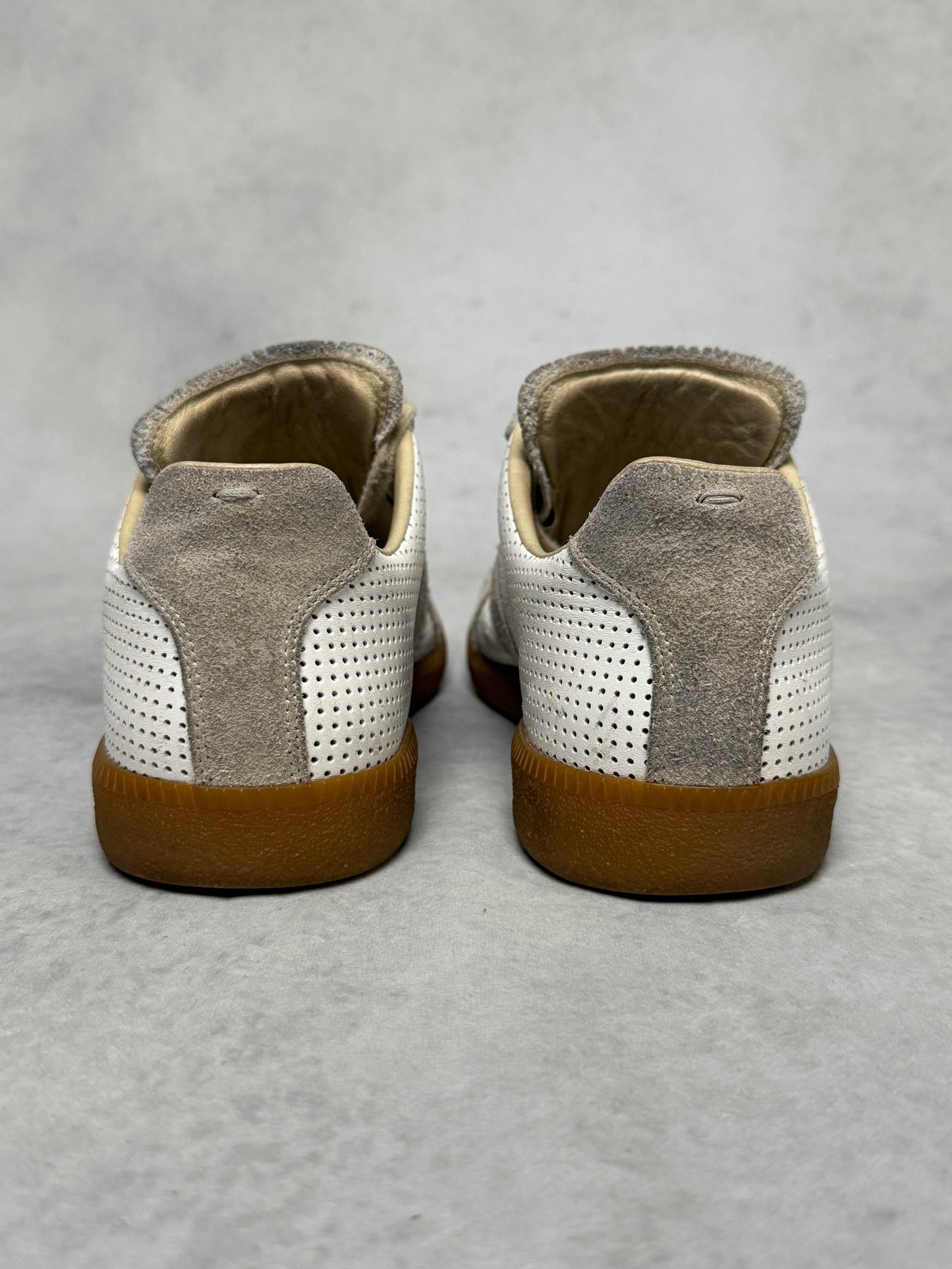 Maison Margiela Replica Low White/Grey Perforated Leather (42)