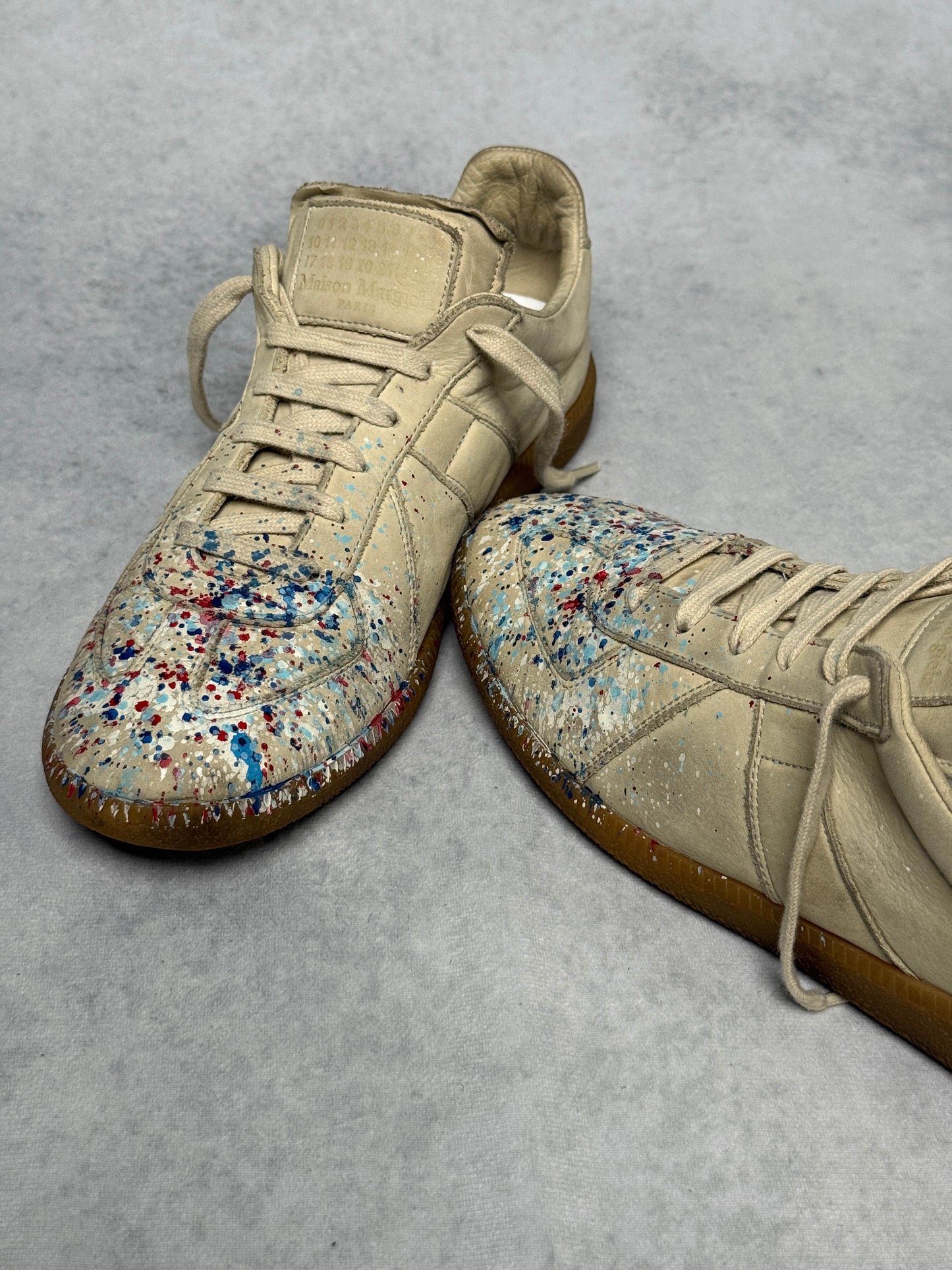 Maison Margiela Replica Low Paint Splatter Cream (40.5)