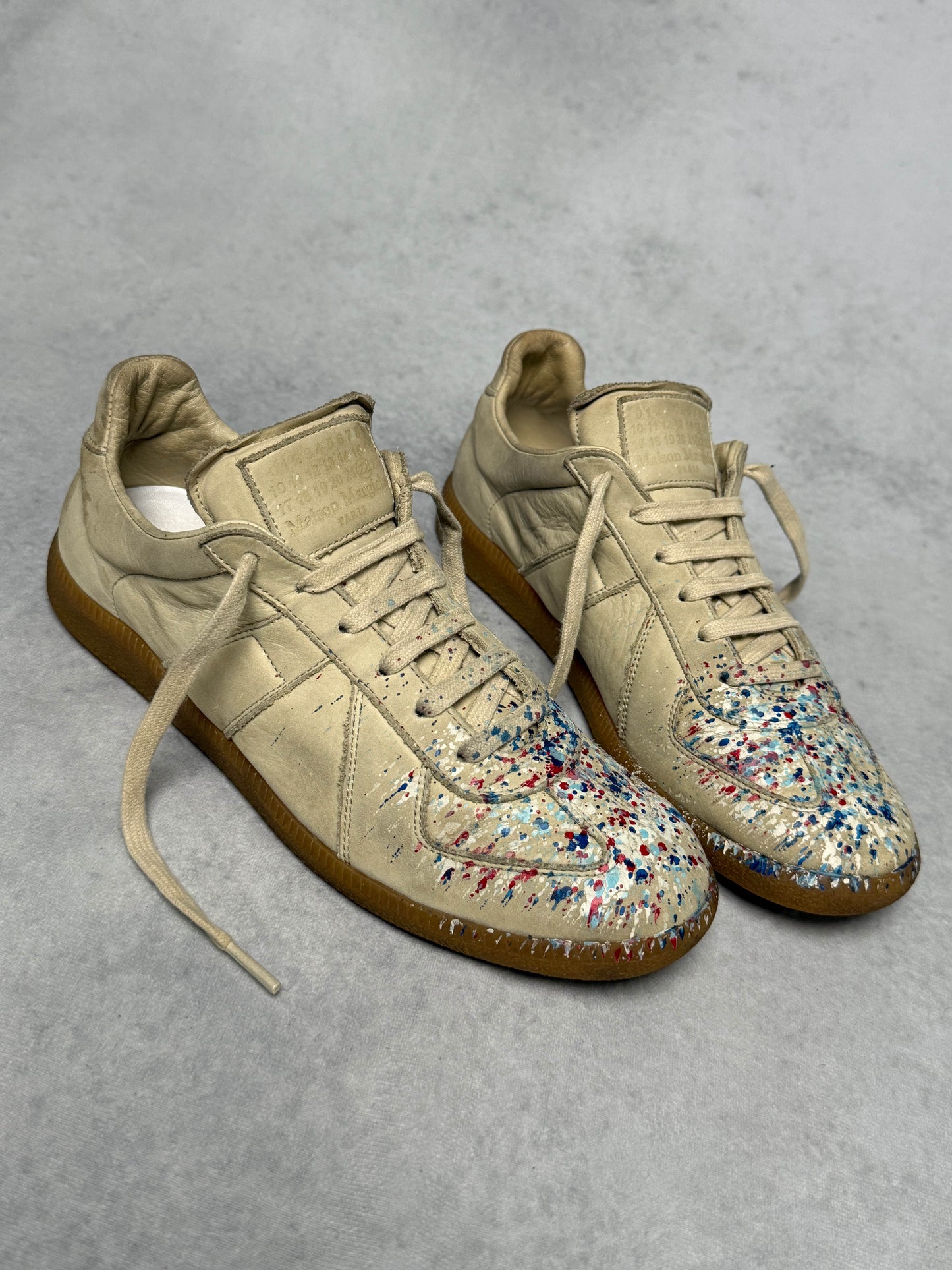 Maison Margiela Replica Low Paint Splatter Cream (40.5)