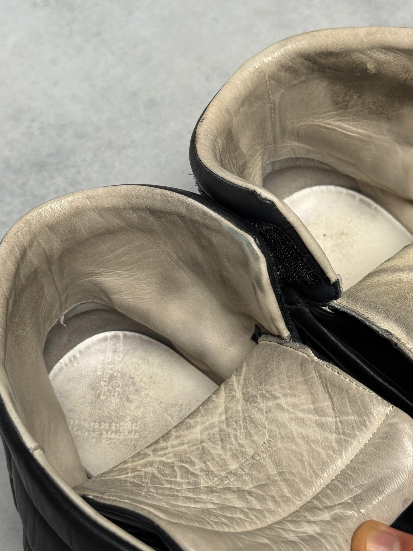 Maison Margiela Future High Black/Red (41)