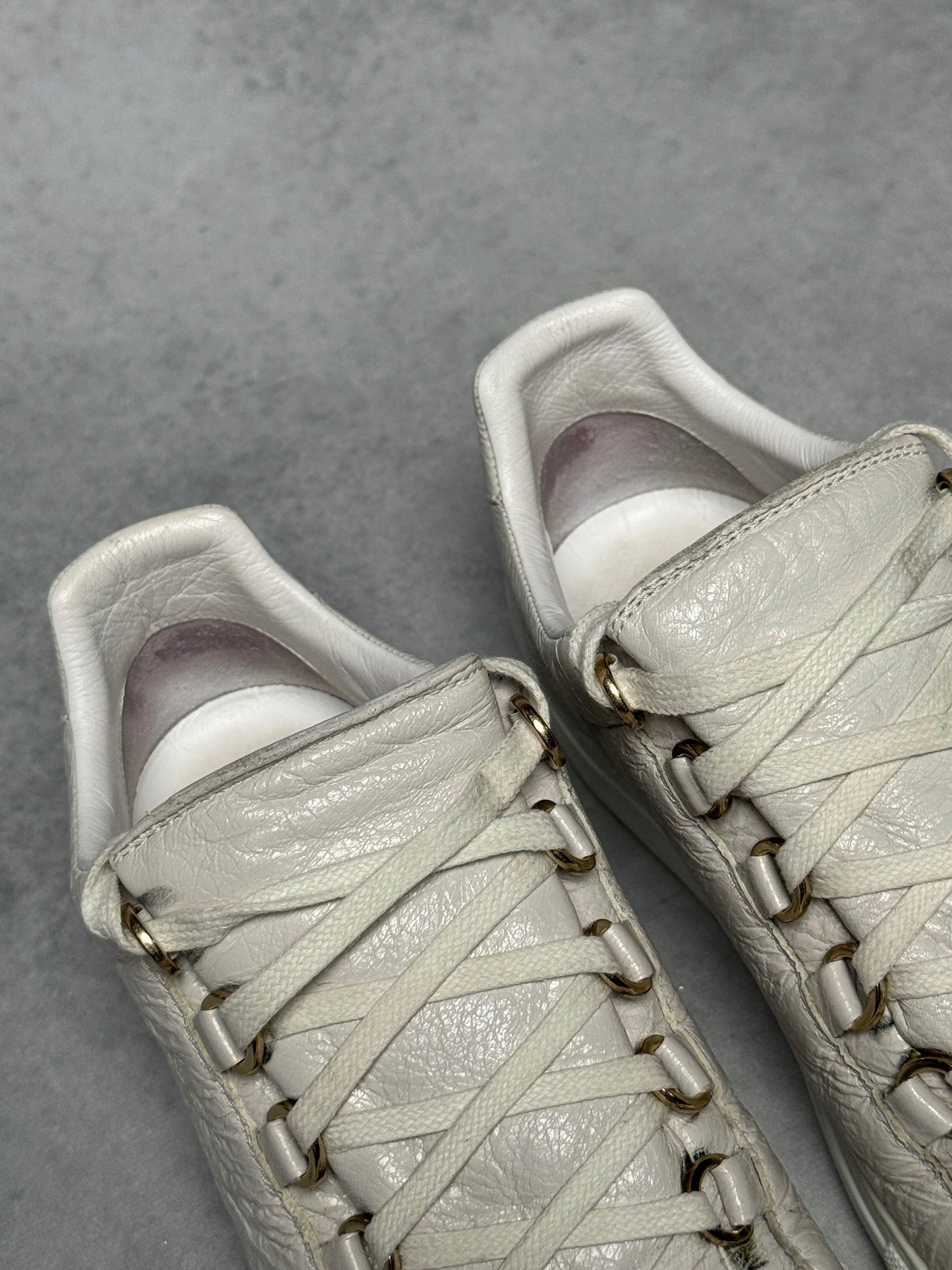 Balenciaga Arena Low Sneaker (37)