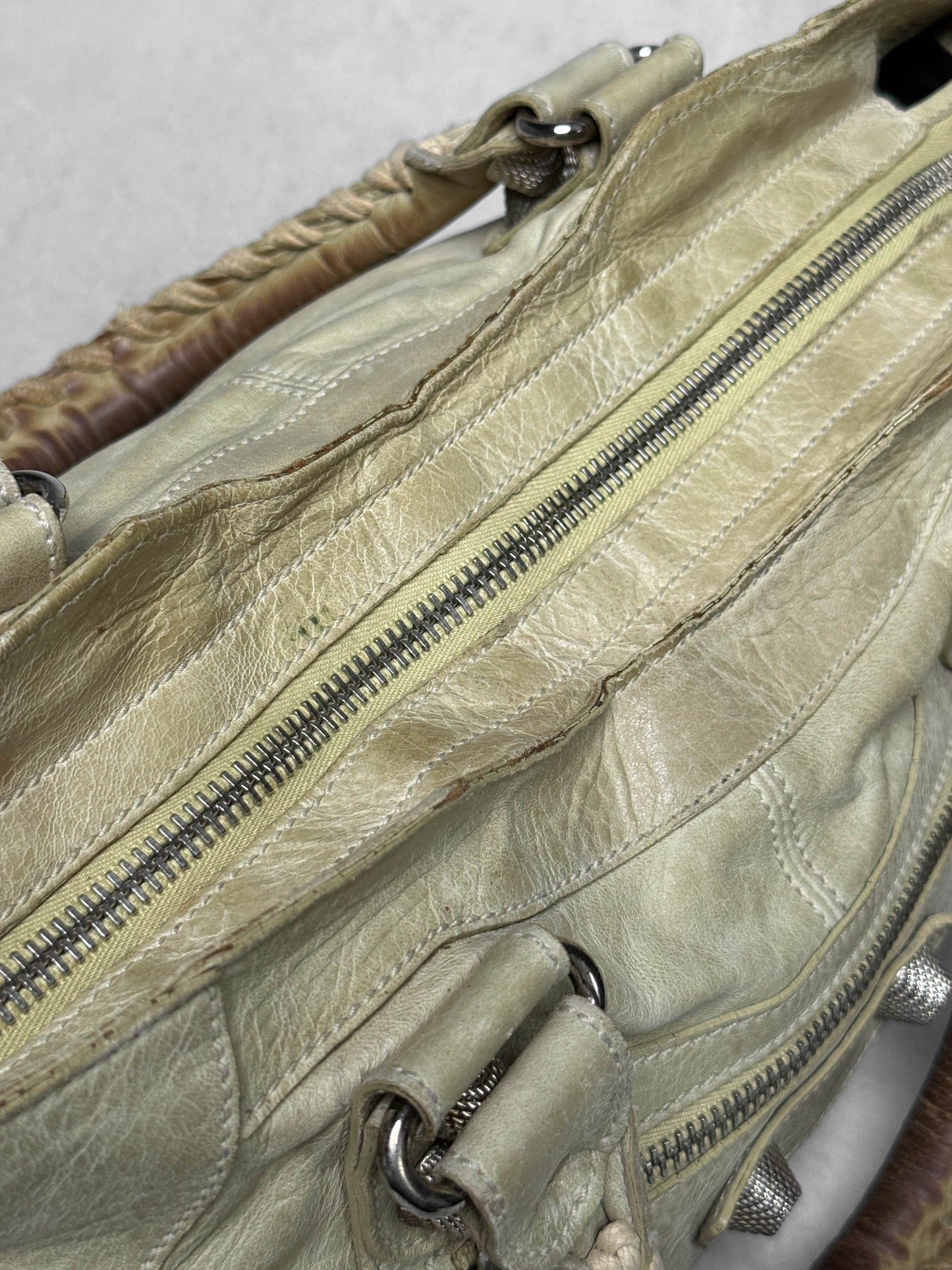Balenciaga City Part Time Bag Giant 21 Silver Hardware Sahara