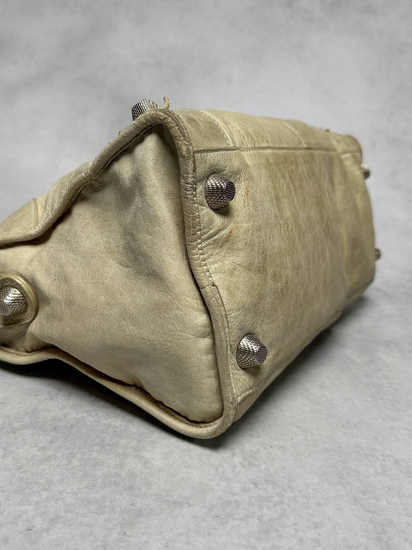 Balenciaga City Part Time Bag Giant 21 Silver Hardware Sahara