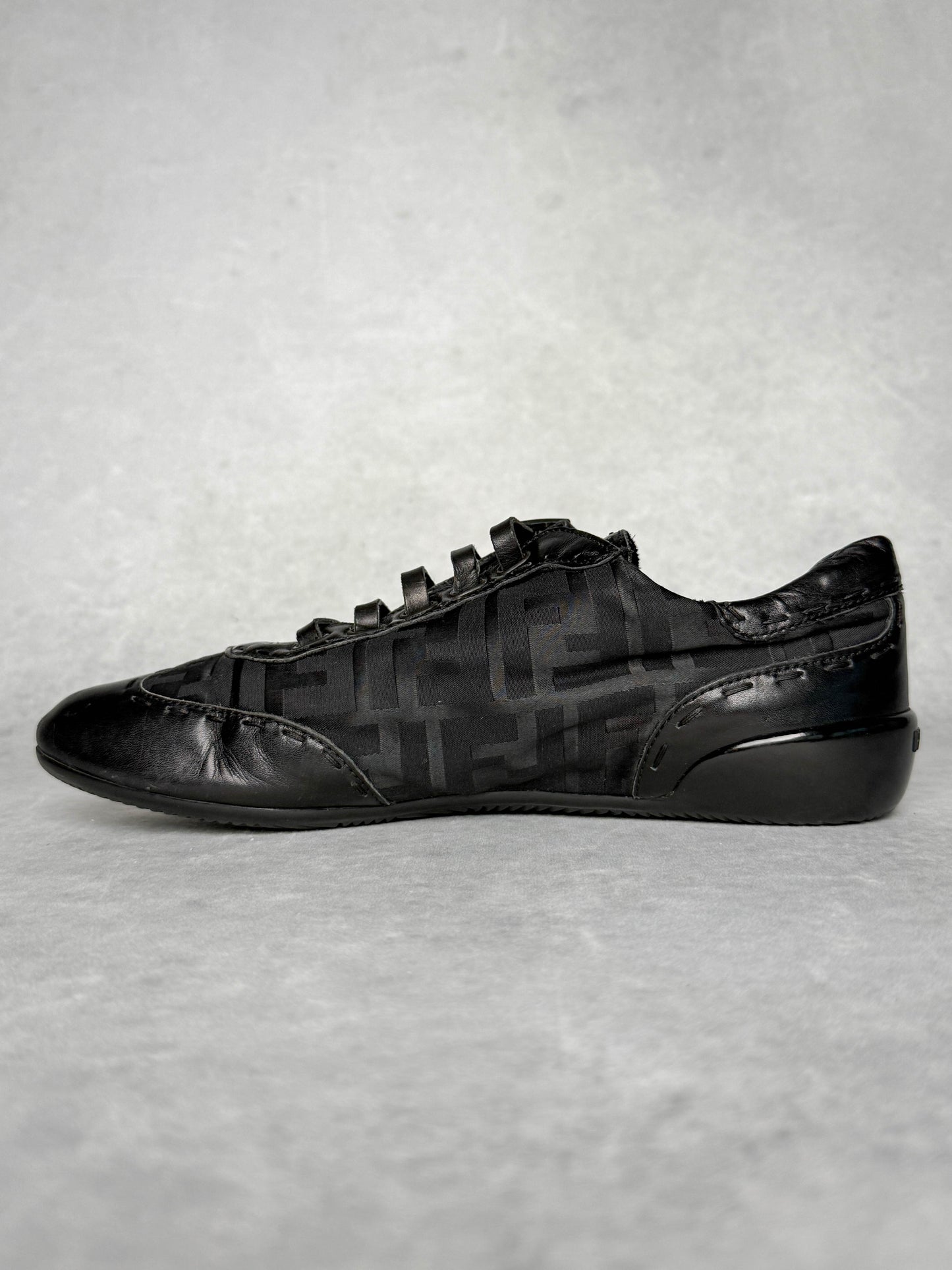Fendi Vintage Monogram Sneaker Leather/Fabric Black (37.5)