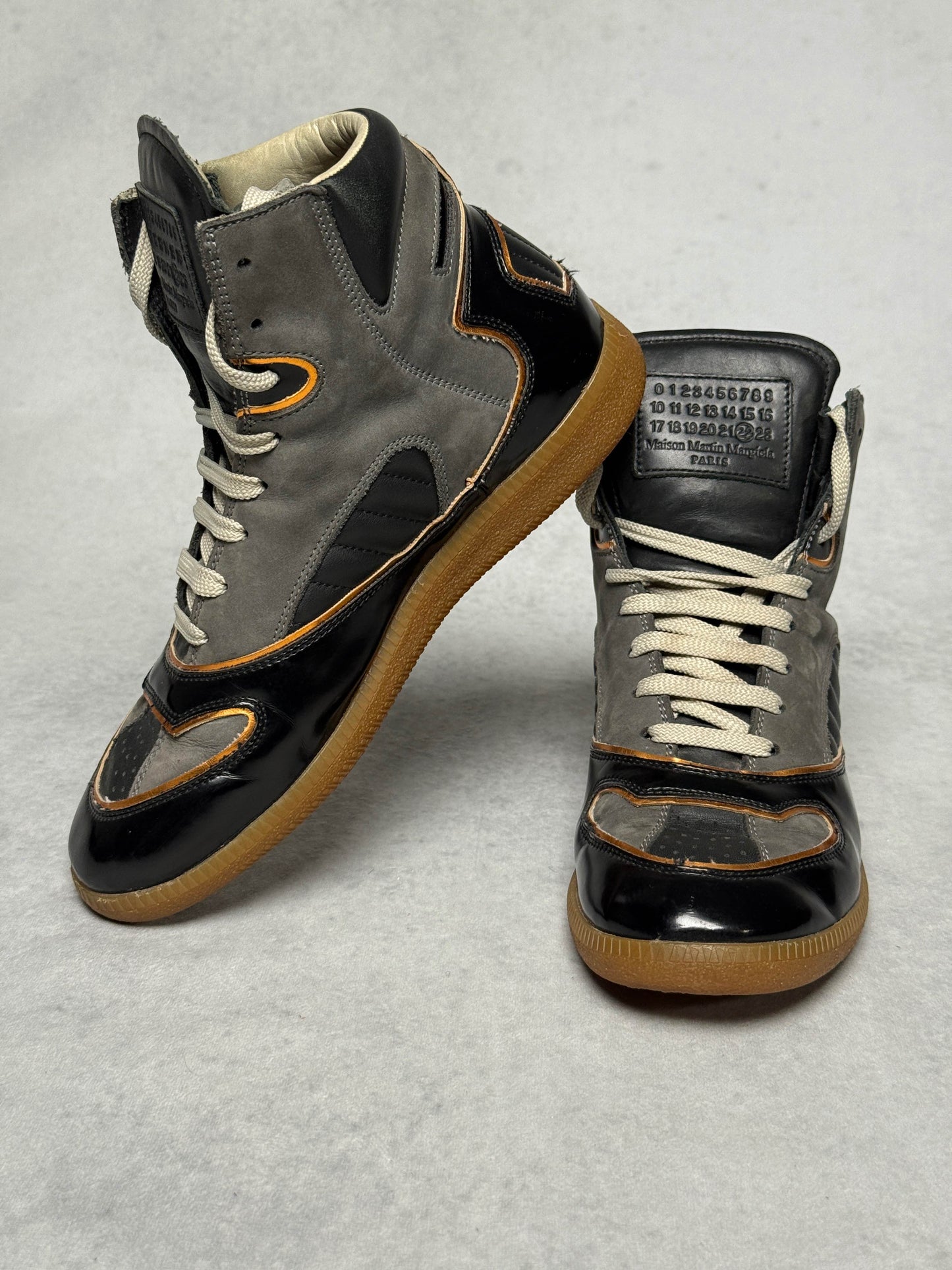 Maison Margiela High-Top Sneaker (38.5)