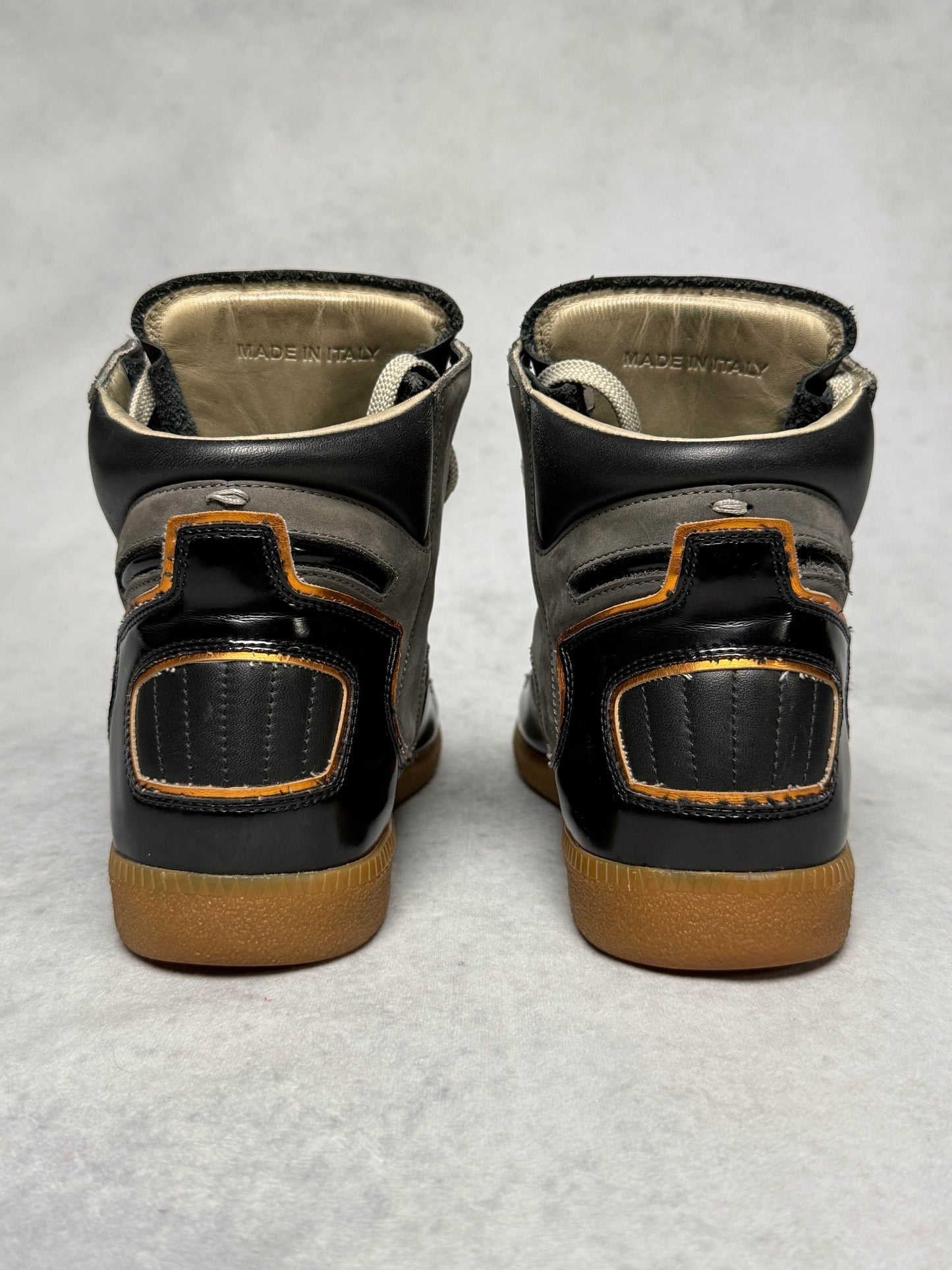 Maison Margiela High-Top Sneaker (38.5)