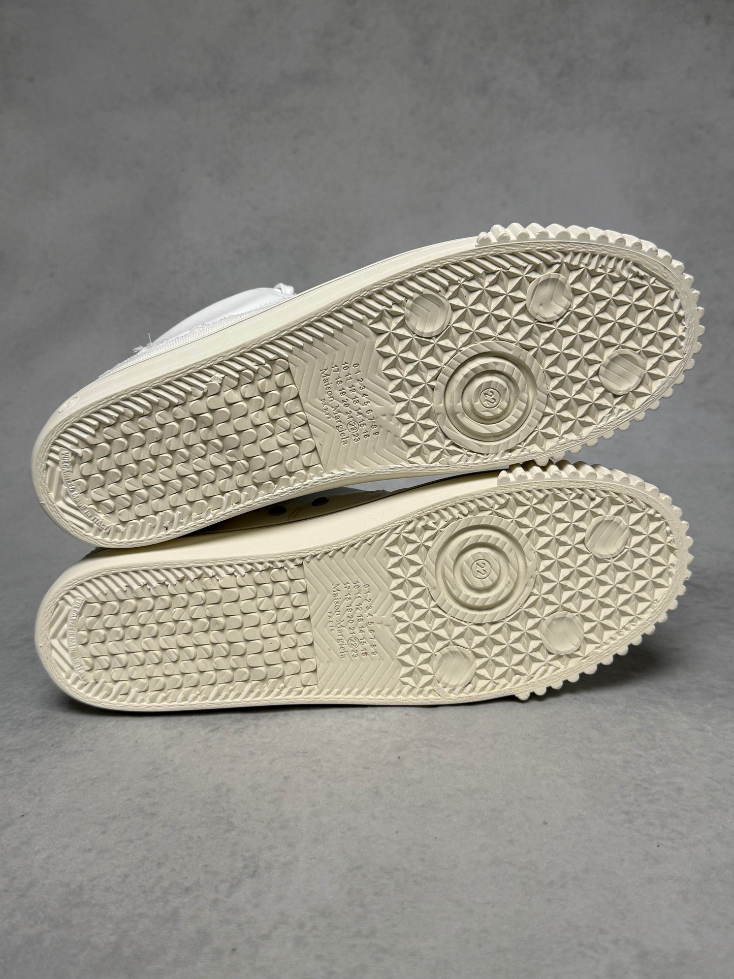 Maison Margiela Evolution High White/Grey (46)