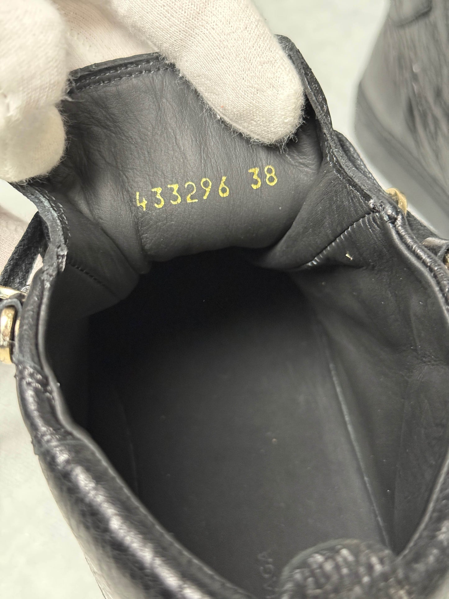 Balenciaga Arena Low Black (38)