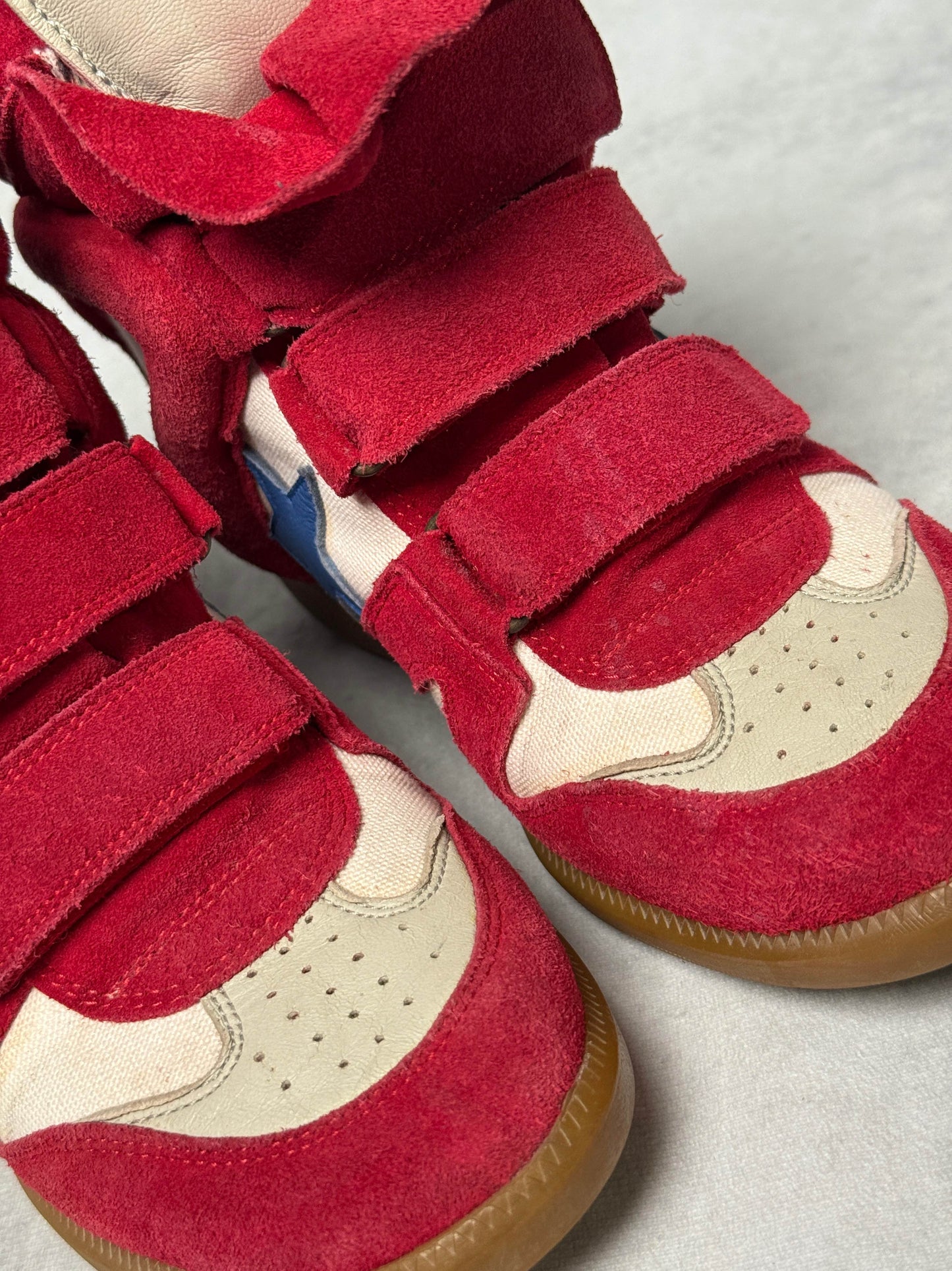 Isabel Marant Bayley Wedge Sneaker Red/Blue Stars (39)