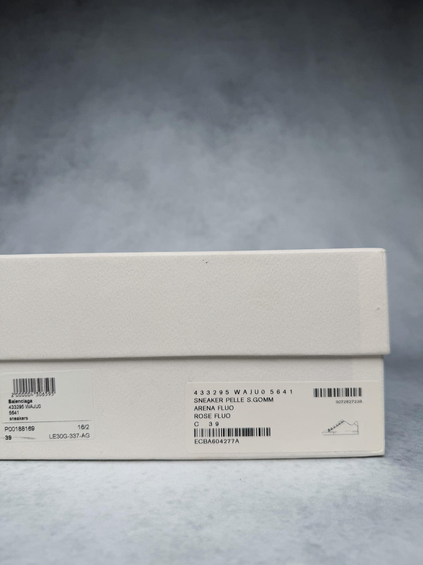 Balenciaga Arena Low Fluorescent Pink (39)