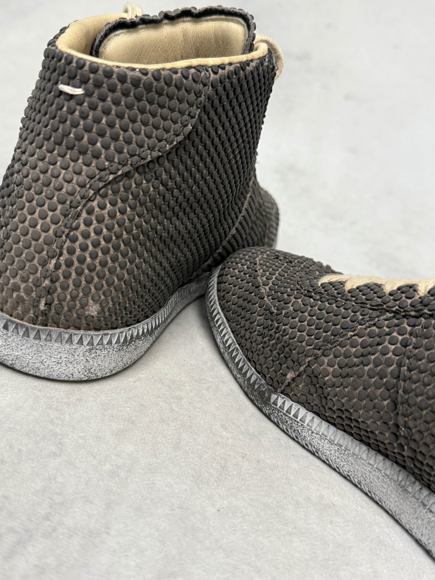 Maison Margiela GATs Hightop Polka Dot Grey (42.5)