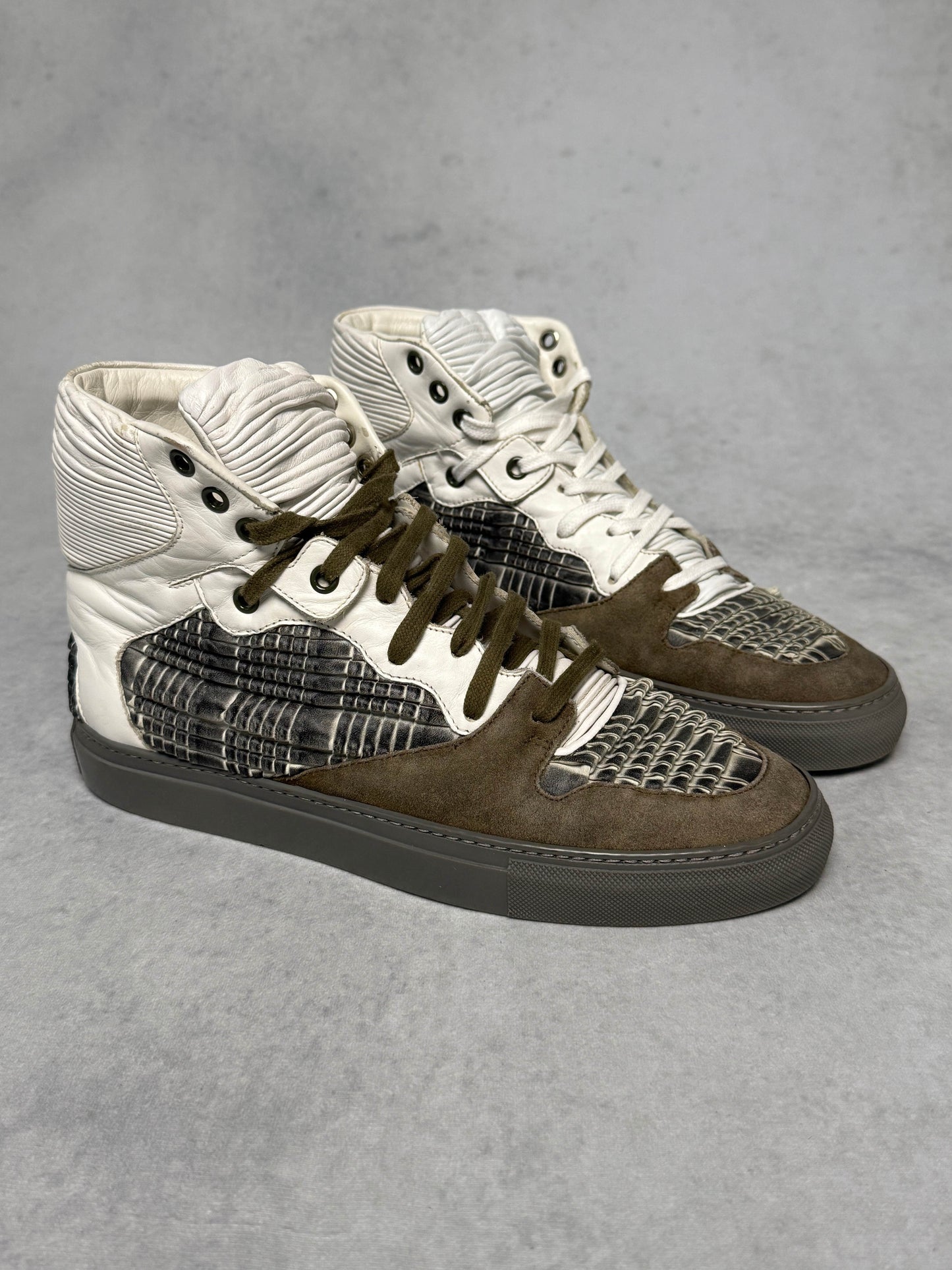 Balenciaga High-Tops Suede and Plisse Leather (41.5)