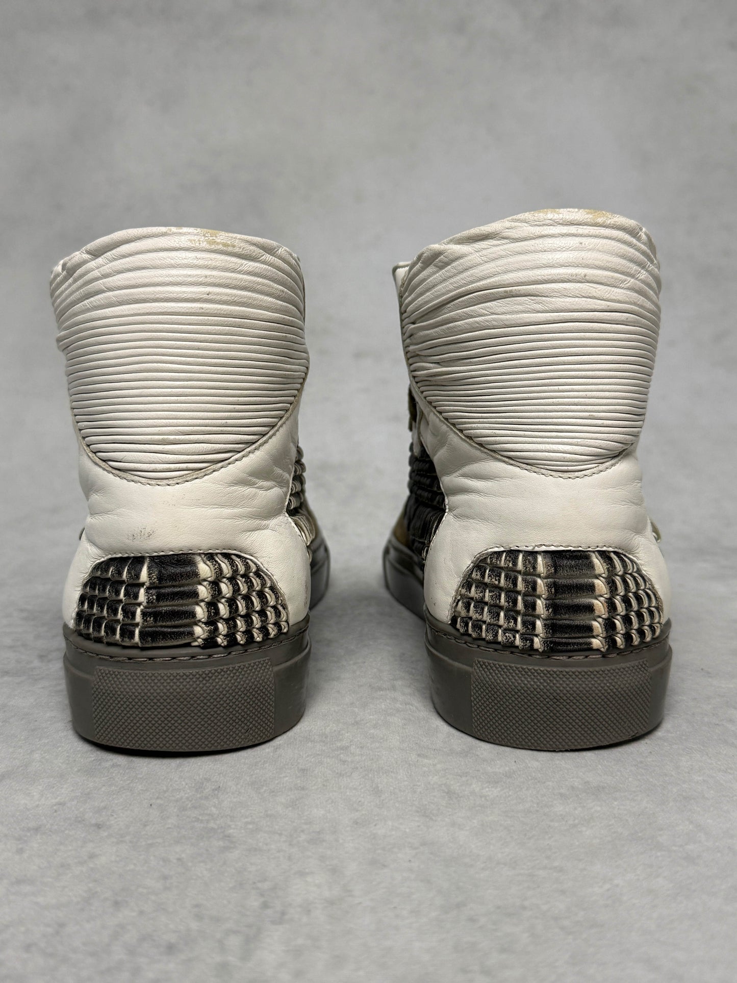 Balenciaga High-Tops Suede and Plisse Leather (41.5)