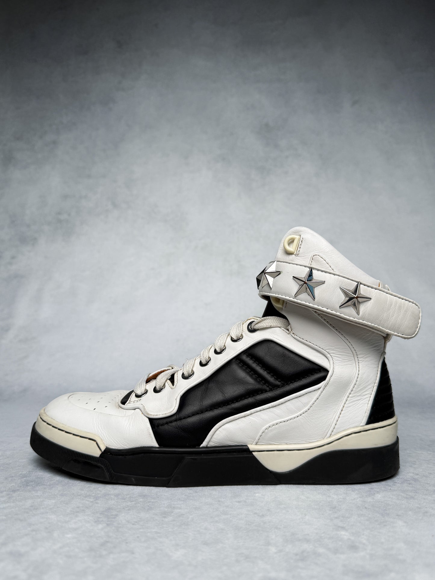 Givenchy Tyson Star Black/White (38.5)