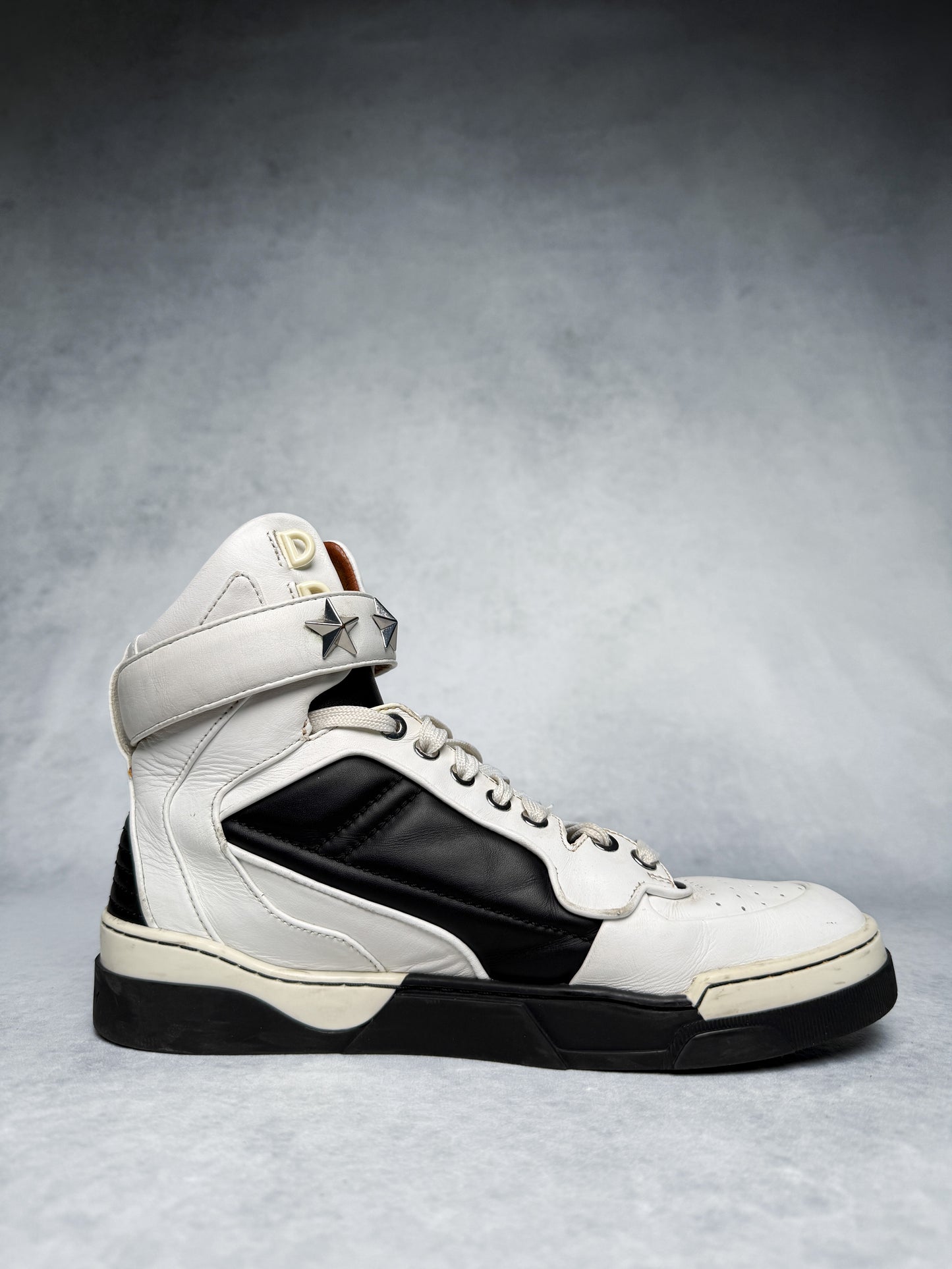 Givenchy Tyson Star Black/White (38.5)