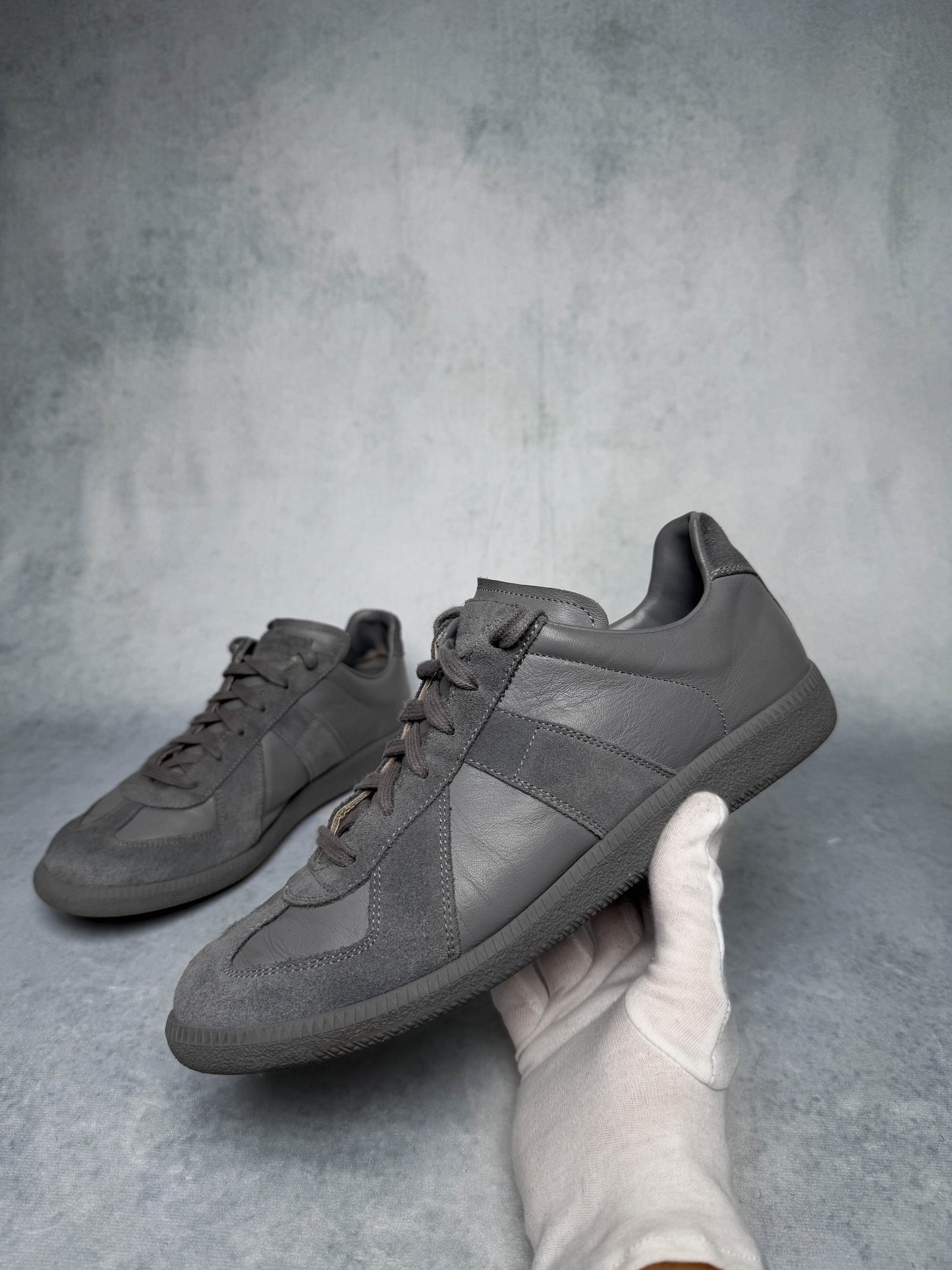 Maison Margiela Replica Dark Grey (42)