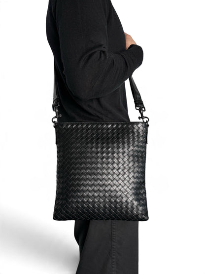 Bottega Veneta Intrecciato Messenger Bag Black