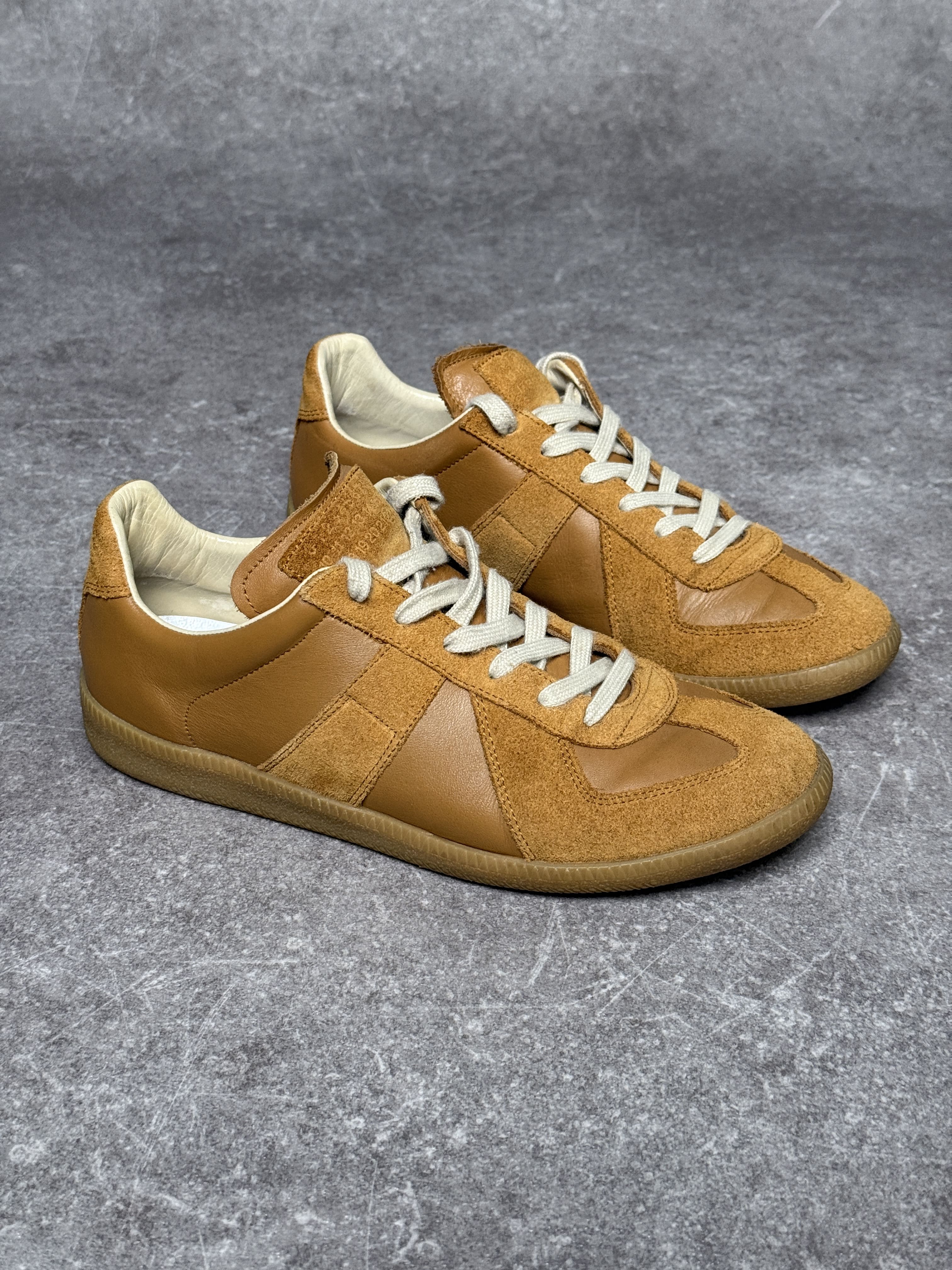 MAISON MARGIELA リプリカ ギャット ブラウン 41 MAISON MARGIELA リプリカ ギャット ブラウン 41 MAISON MARGIELA