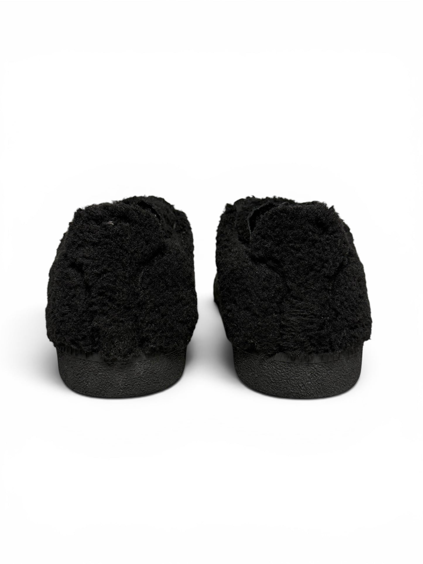 Maison Margiela Black Faux Shearling GATs (43)