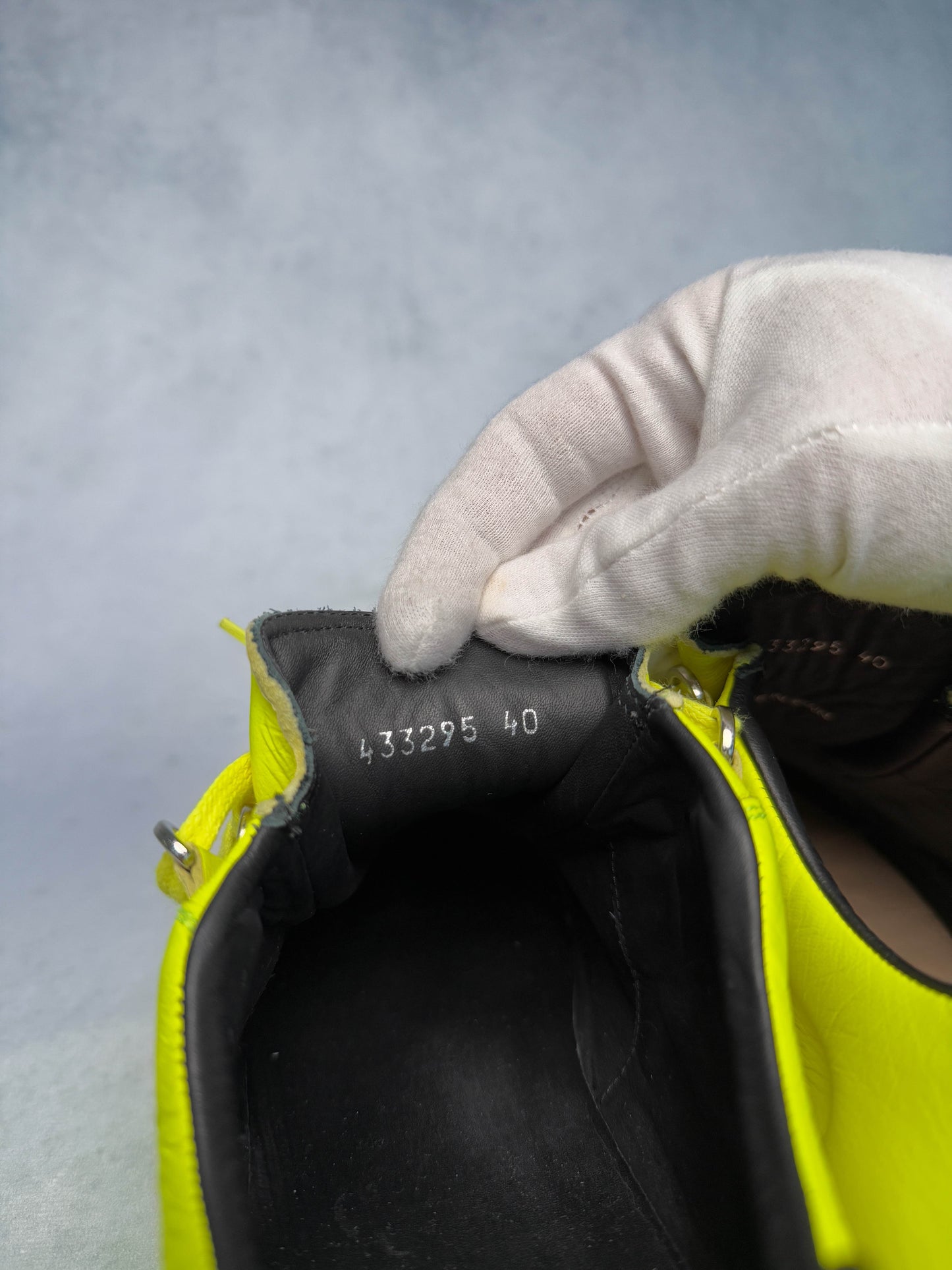 Balenciaga Arena Low Neon Yellow (40)