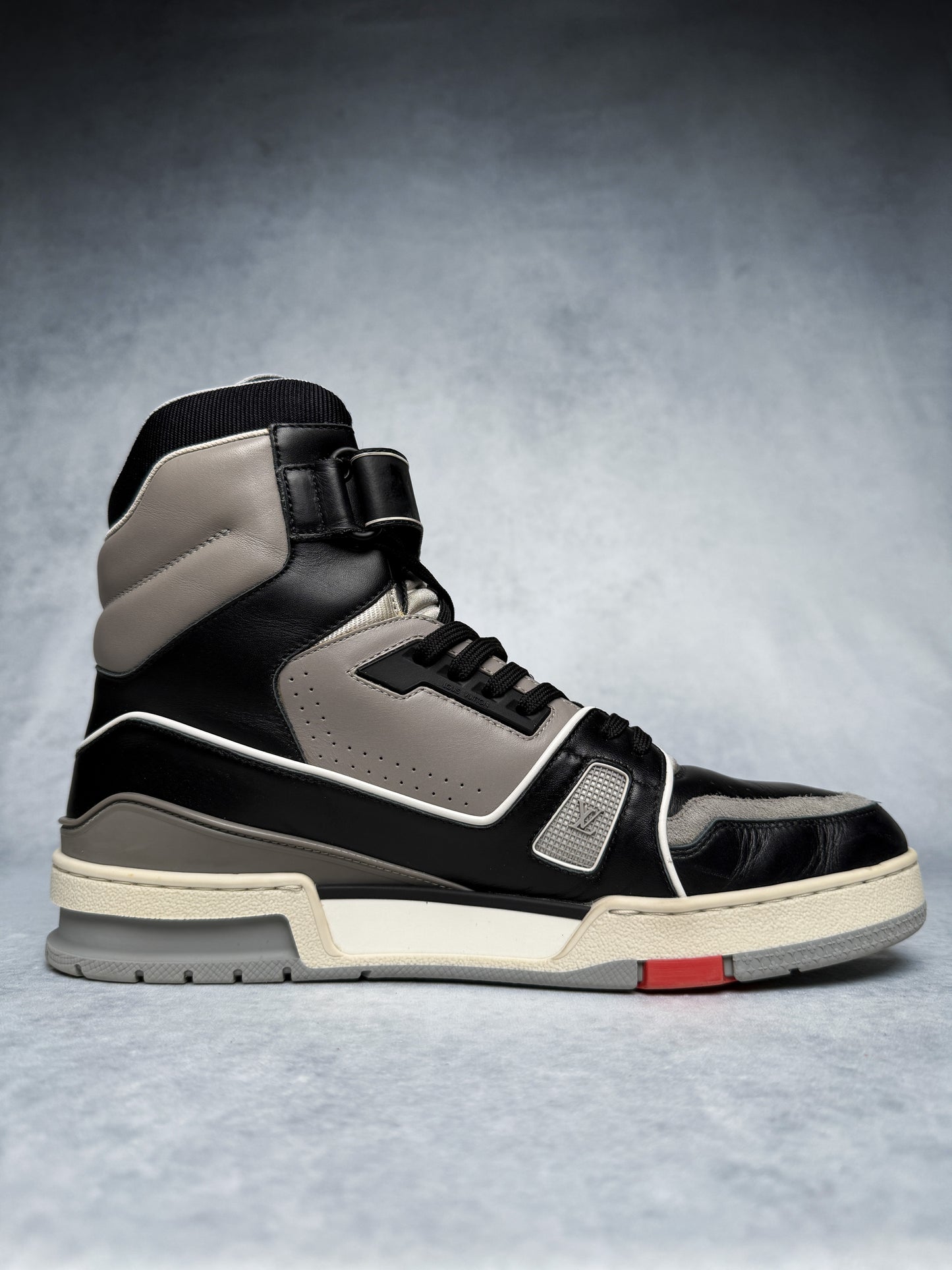 Louis Vuitton Trainer High-Top Milan Exclusive (42.5)