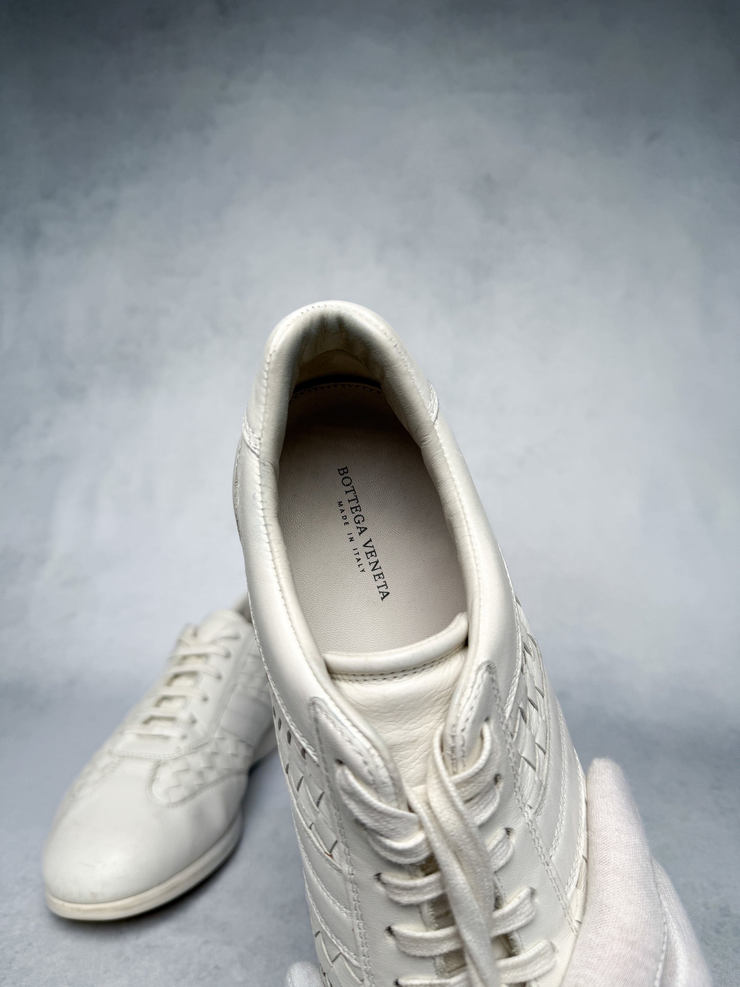 Bottega Veneta Intrecciato Leather Sneaker White (43)