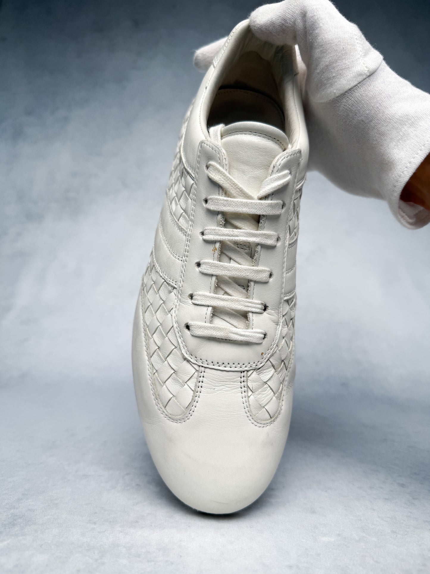 Bottega Veneta Intrecciato Leather Sneaker White (43)