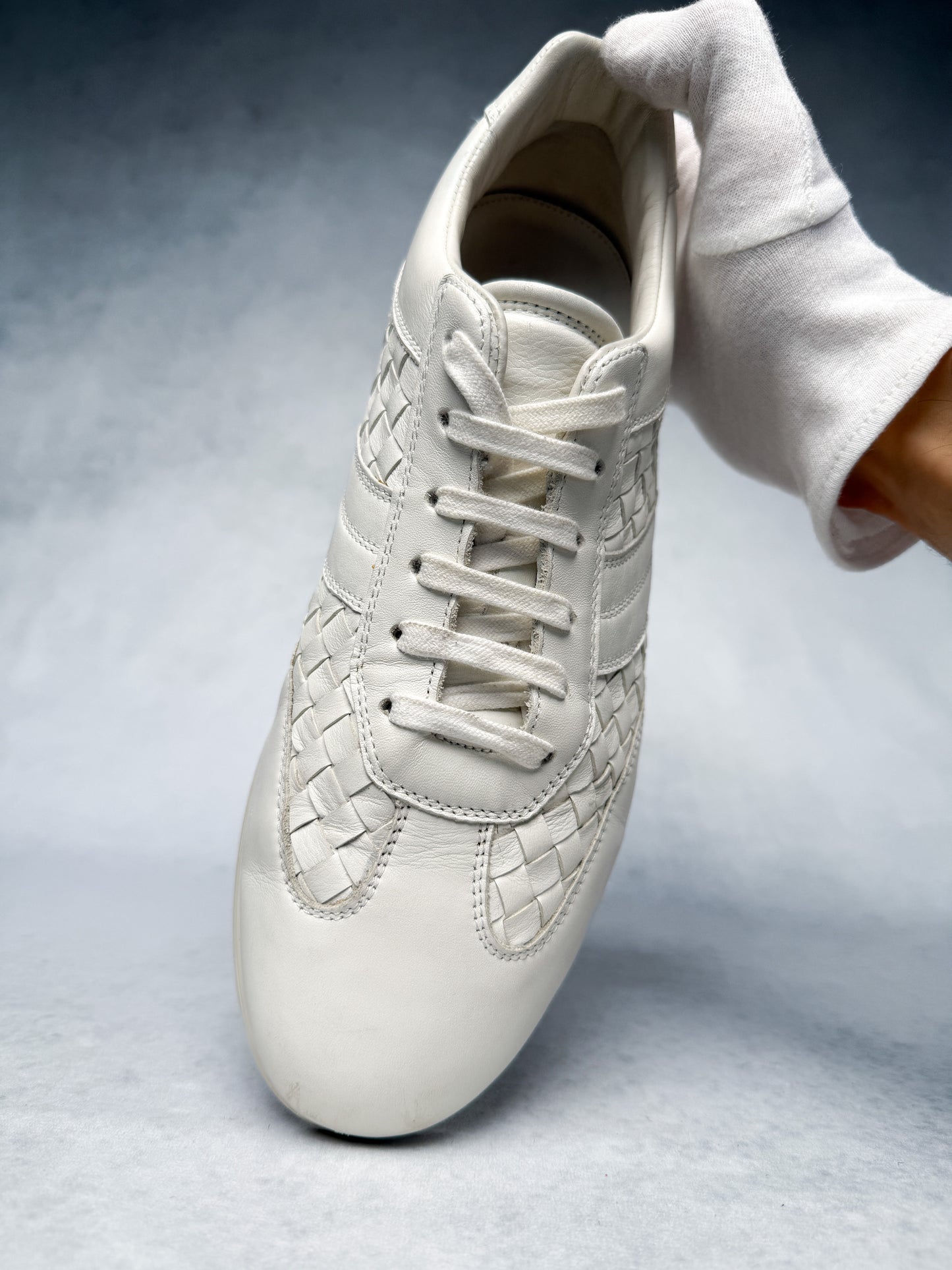 Bottega Veneta Intrecciato Leather Sneaker White (43)
