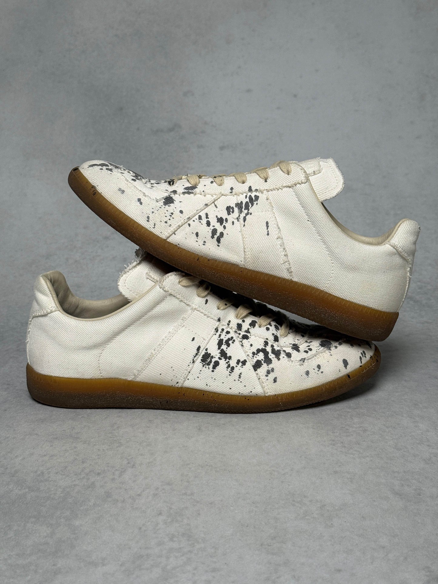 Maison Margiela Replica Low Paint Splatter White Denim