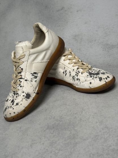 Maison Margiela Replica Low Paint Splatter White Denim