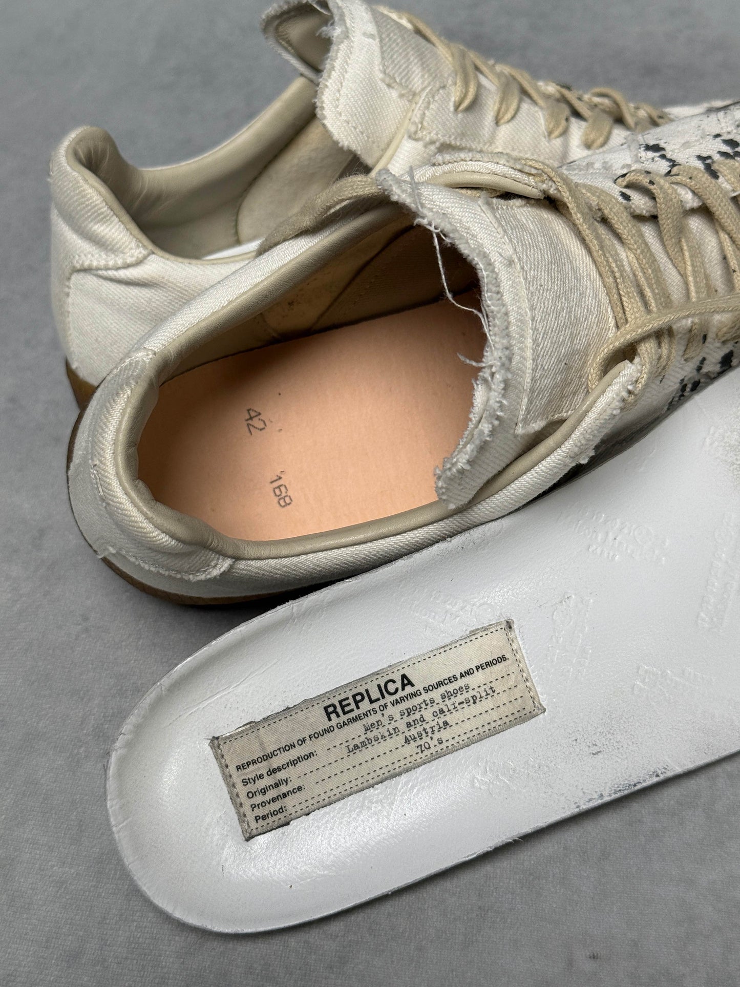 Maison Margiela Replica Low Paint Splatter White Denim