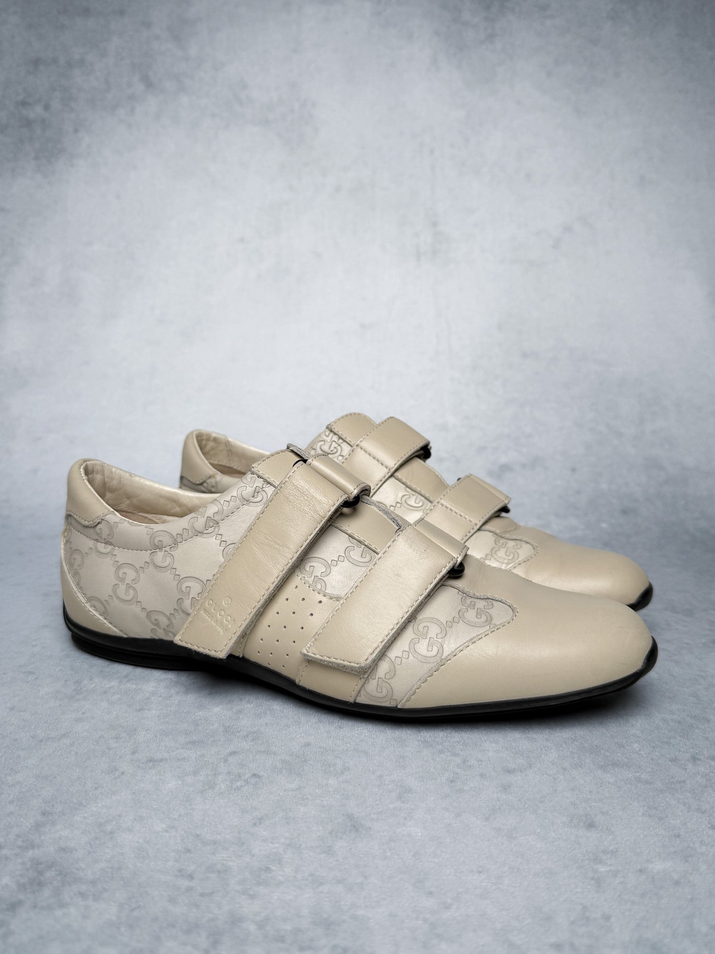 Gucci Vintage Embossed Monogram Sneaker Leather Beige (37.5)
