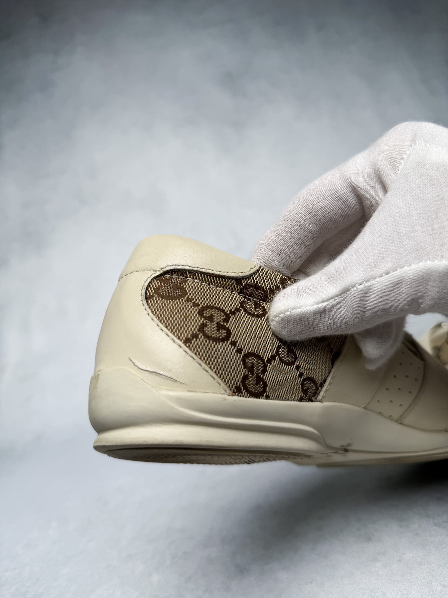 Gucci Vintage Monogram Sneaker Leather/Canvas Beige and Brown (41)