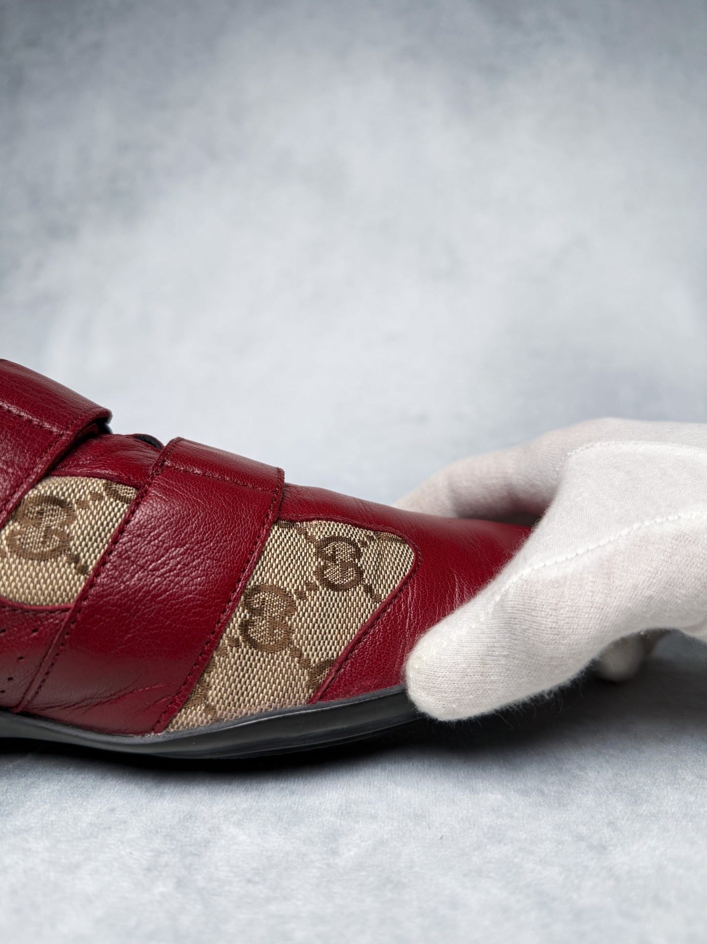 Gucci Vintage Monogram Sneaker Leather/Canvas Red (41.5)