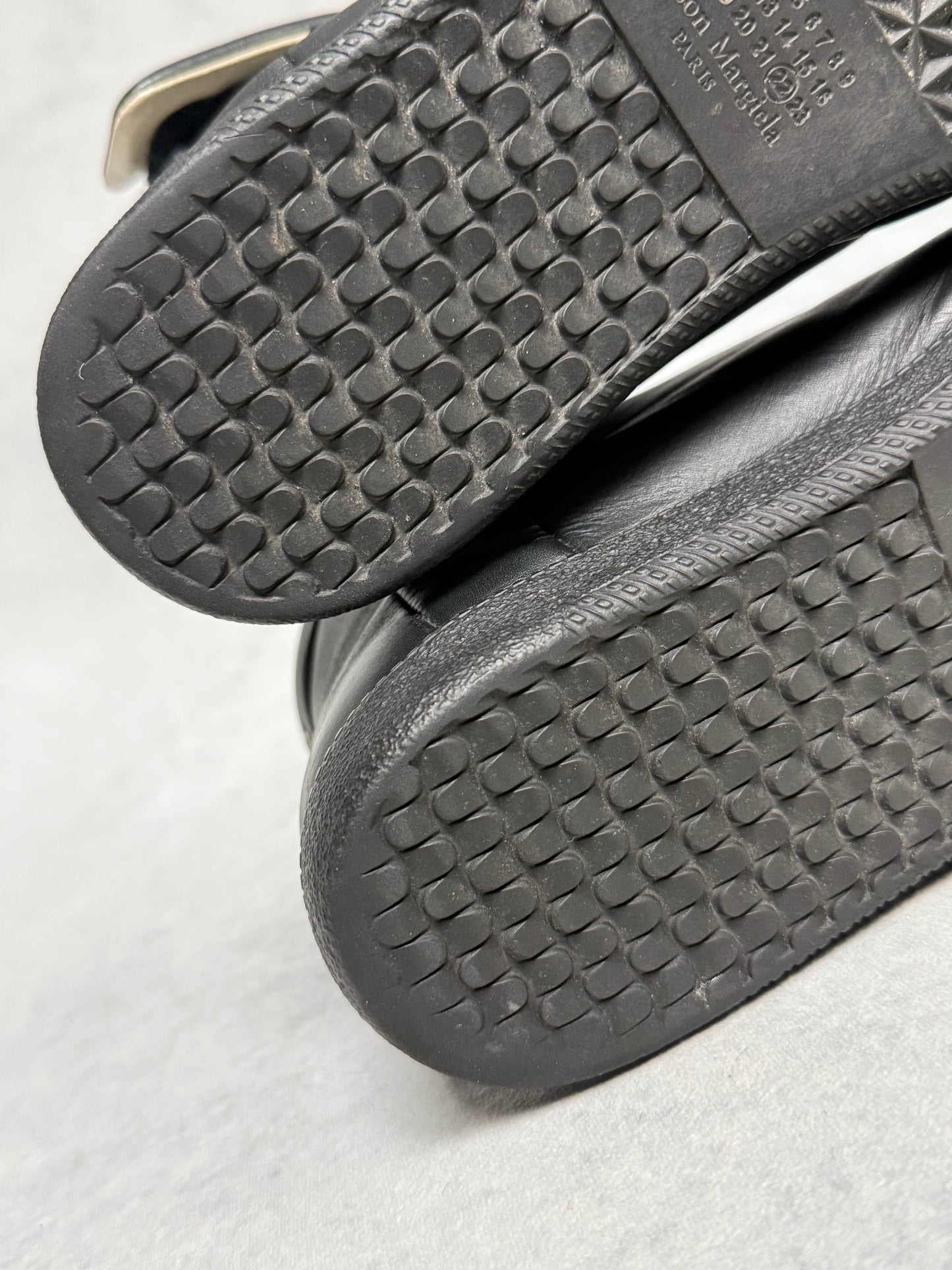 Maison Margiela Future High Black (42)