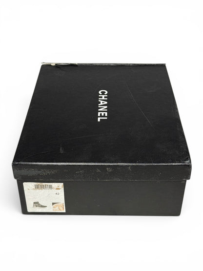 Chanel Runner High-Top Suede Multicolor (42)