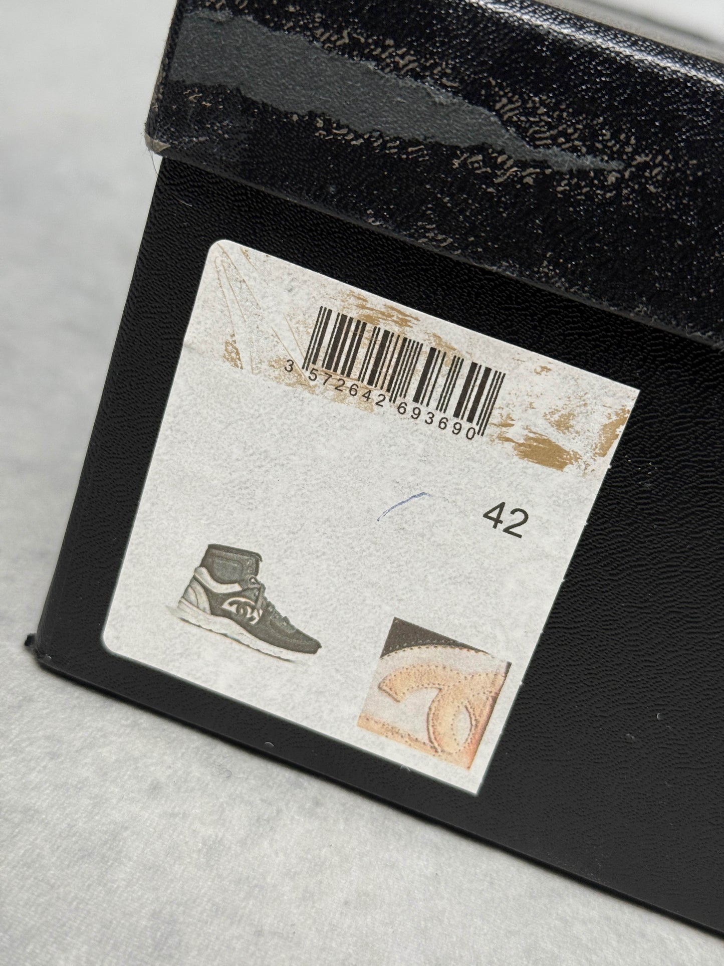 Chanel Runner High-Top Suede Multicolor (42)