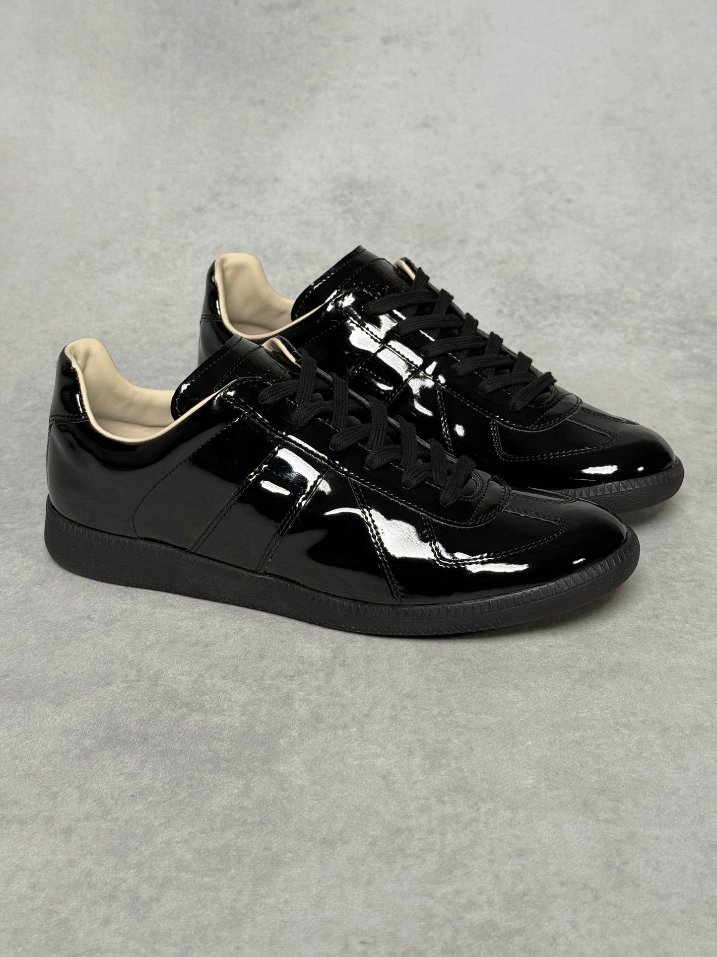 Maison Margiela Replica Low Black Patent Leather (41)