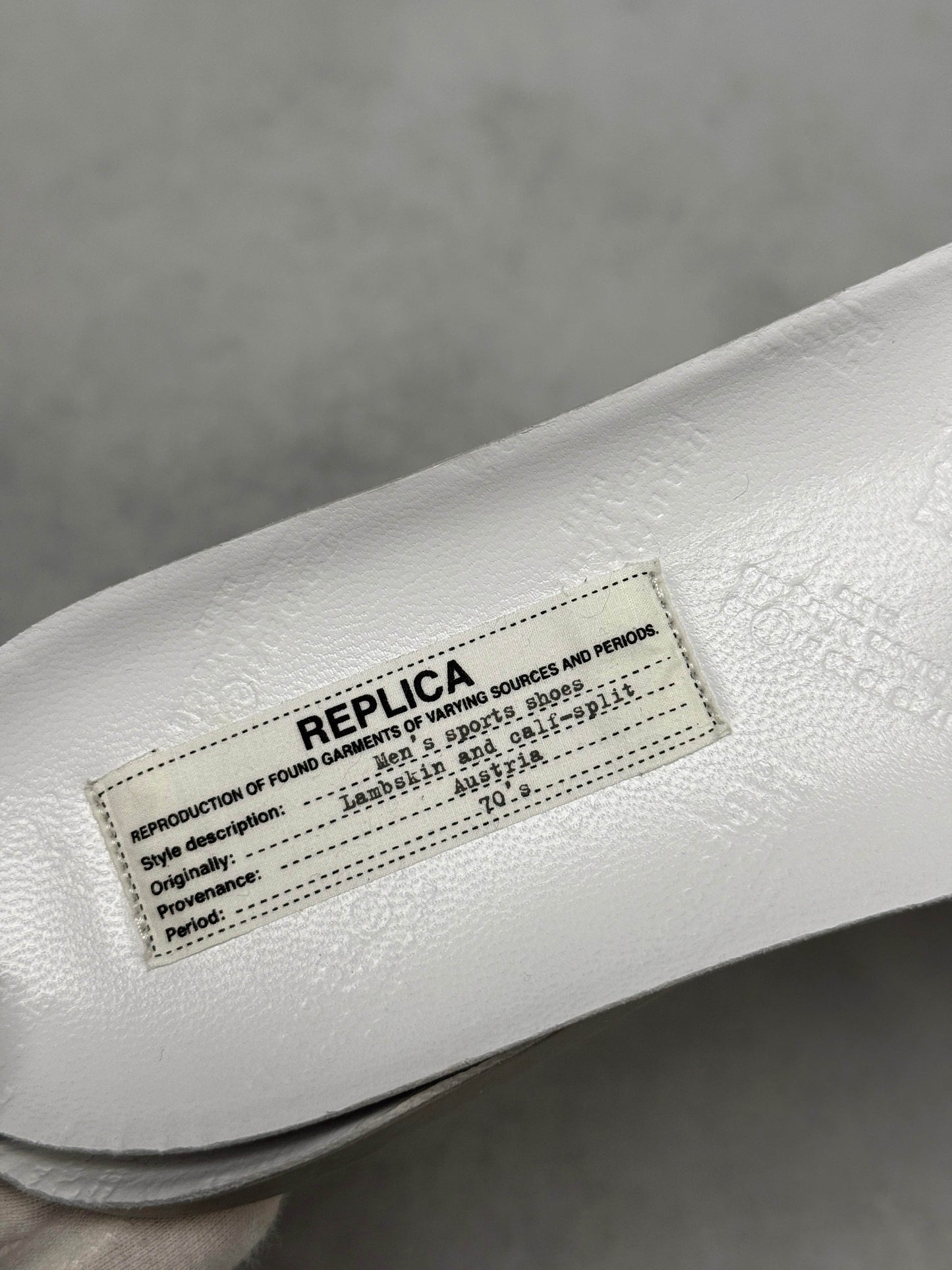 Maison Margiela Replica Low Black Patent Leather (41)