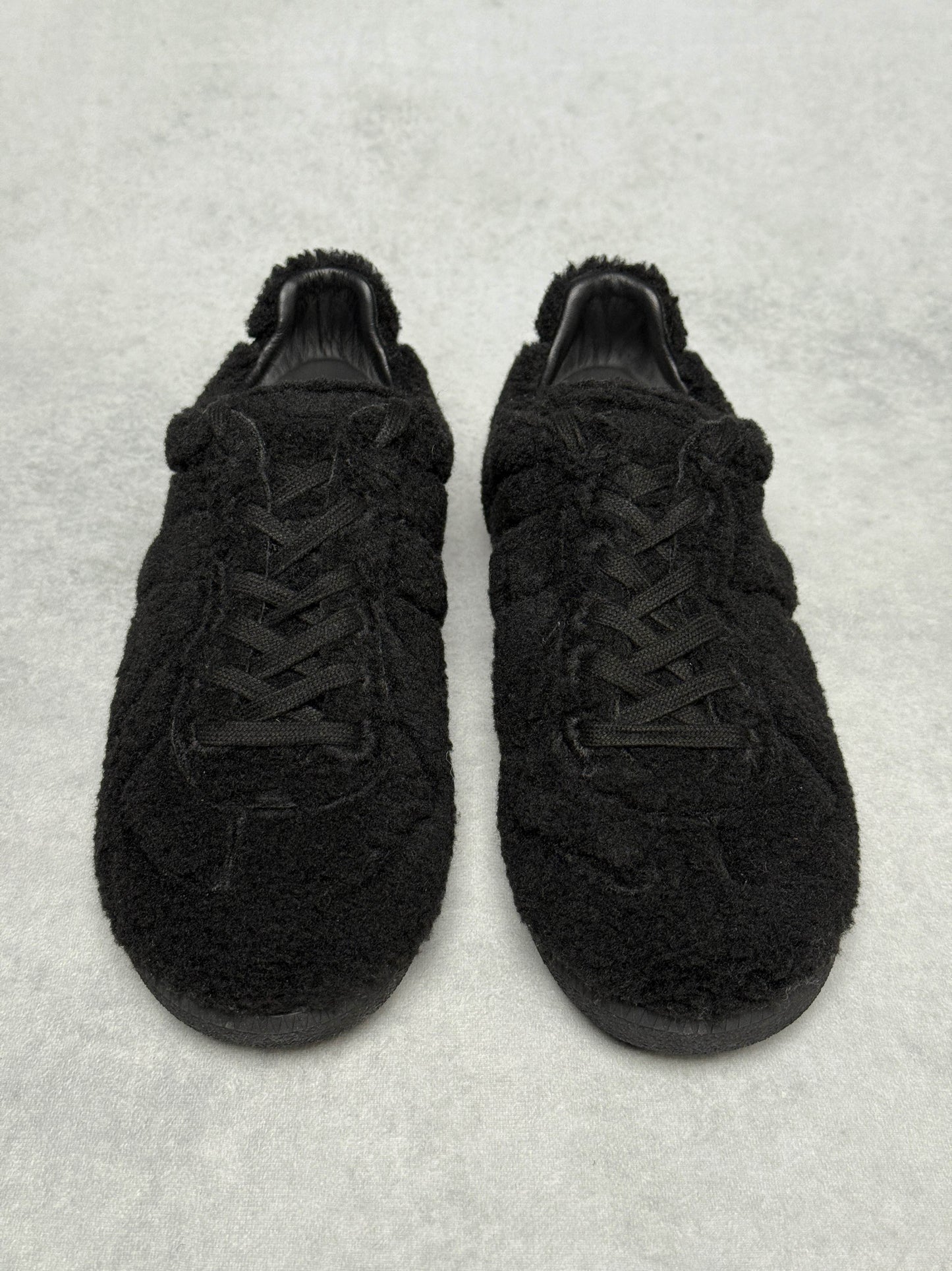 Maison Margiela Replica Black Faux Shearling GATs (43)