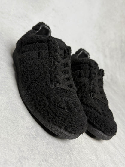 Maison Margiela Replica Black Faux Shearling GATs (43)