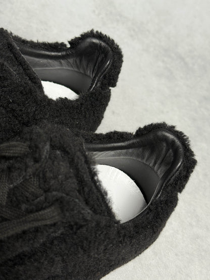 Maison Margiela Replica Black Faux Shearling GATs (43)